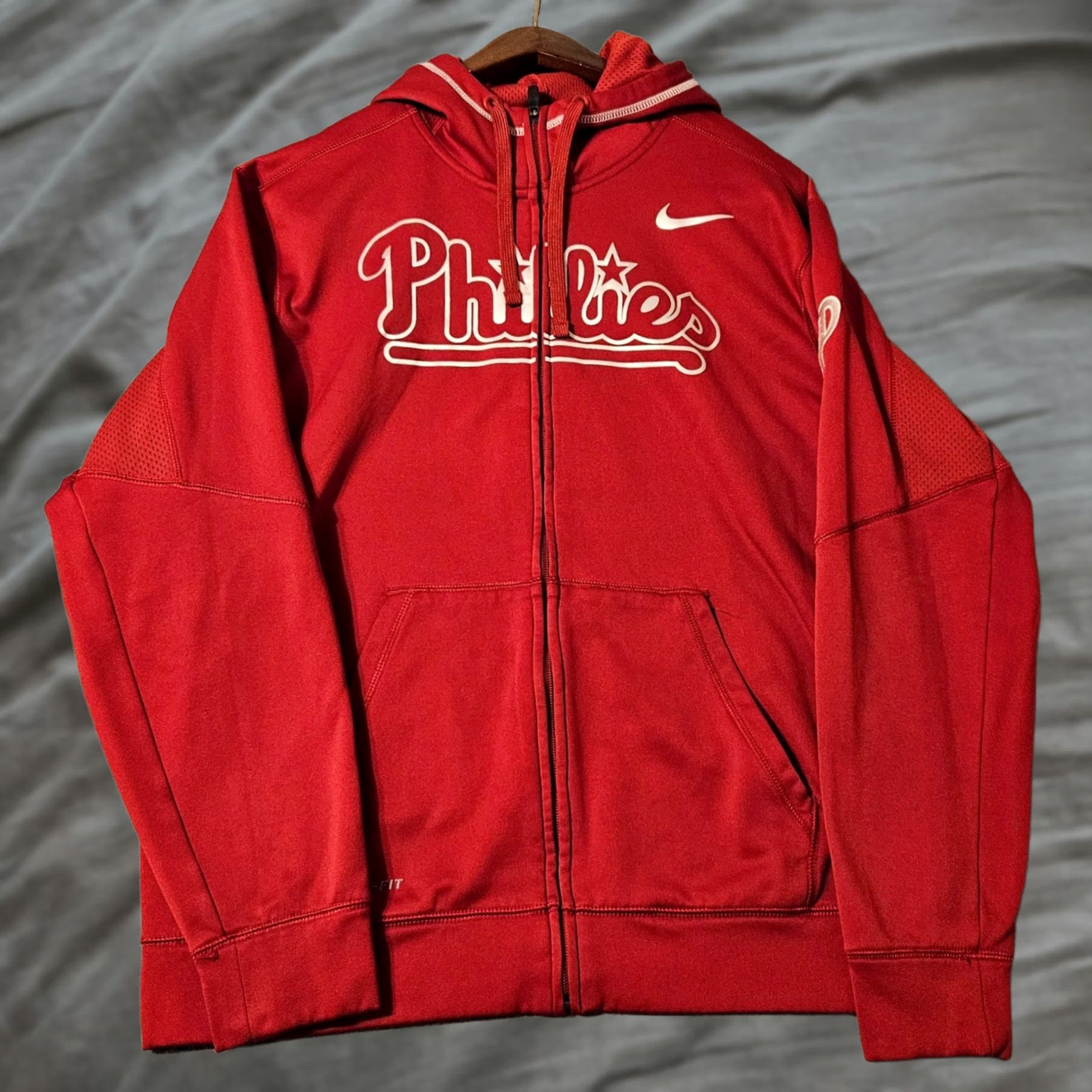 Nike Nike Therma Fit Hoodie Red Authentic Collection Philadelphia Phillies M Mens Size Medium Size US M / EU 48-50 / 2 - 1 Thumbnail