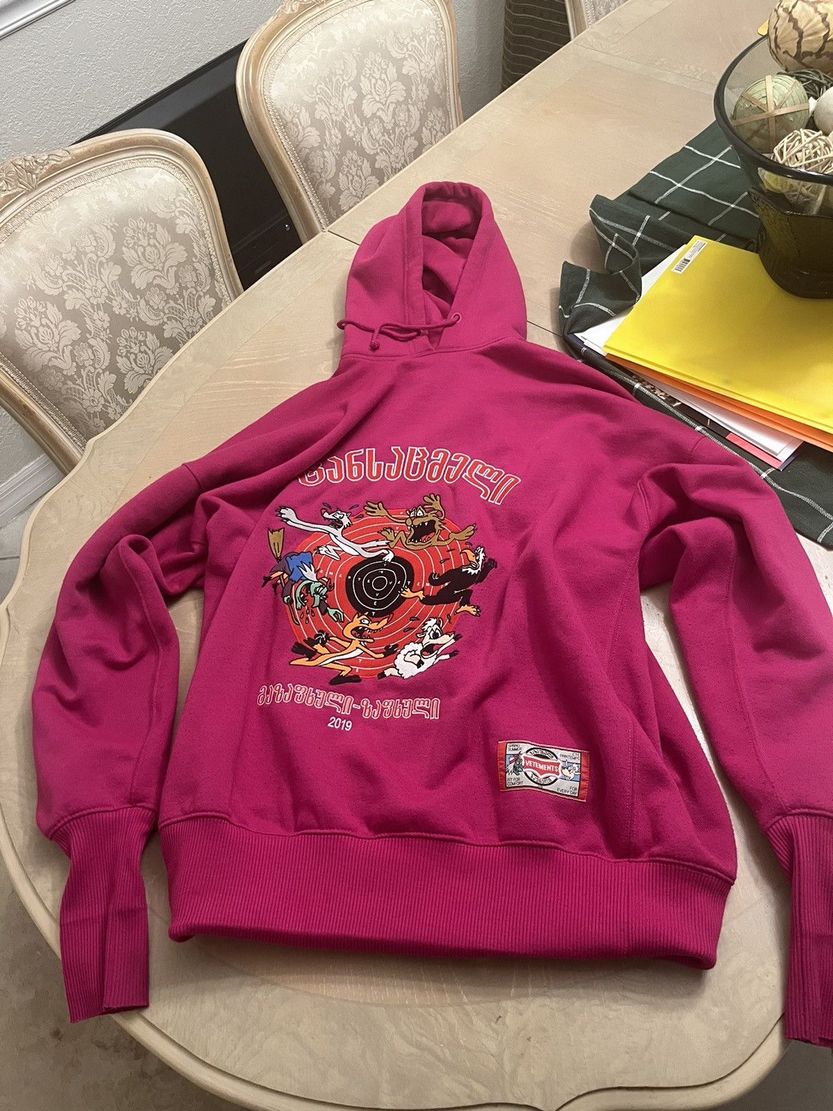 image of 2019 Vetements 19Ss Augmented Reality Cartoon in Pink, Men's (Size XS)