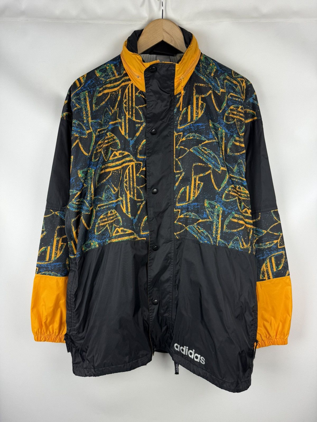 Adidas × Vintage Adidas VTG Overprinted Packable Light Windbreaker Jacket Size US M / EU 48-50 / 2 - 1 Thumbnail