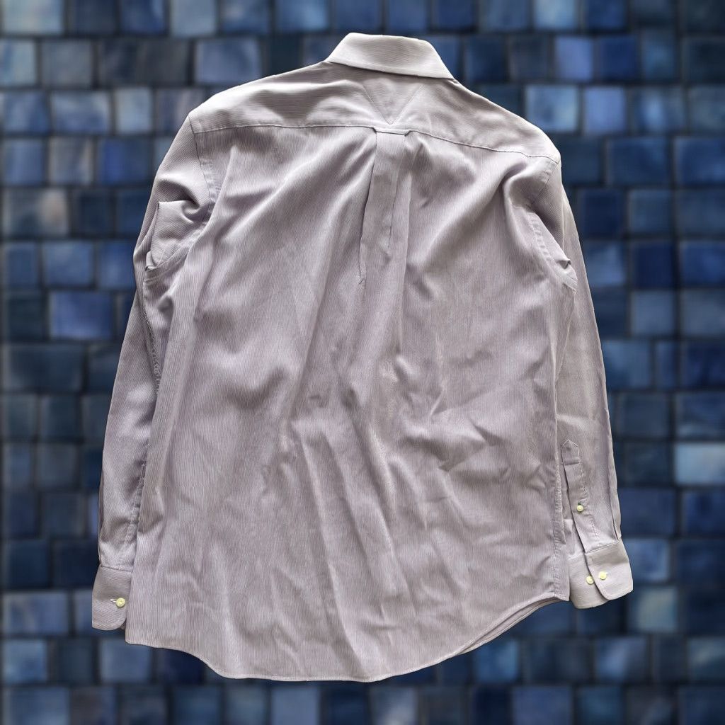 Tommy Hilfiger Tommy Hilfiger Shirt Mens L Purple Pinstripe Long Sleeve Button Up MINT Size US L / EU 52-54 / 3 - 1 Thumbnail