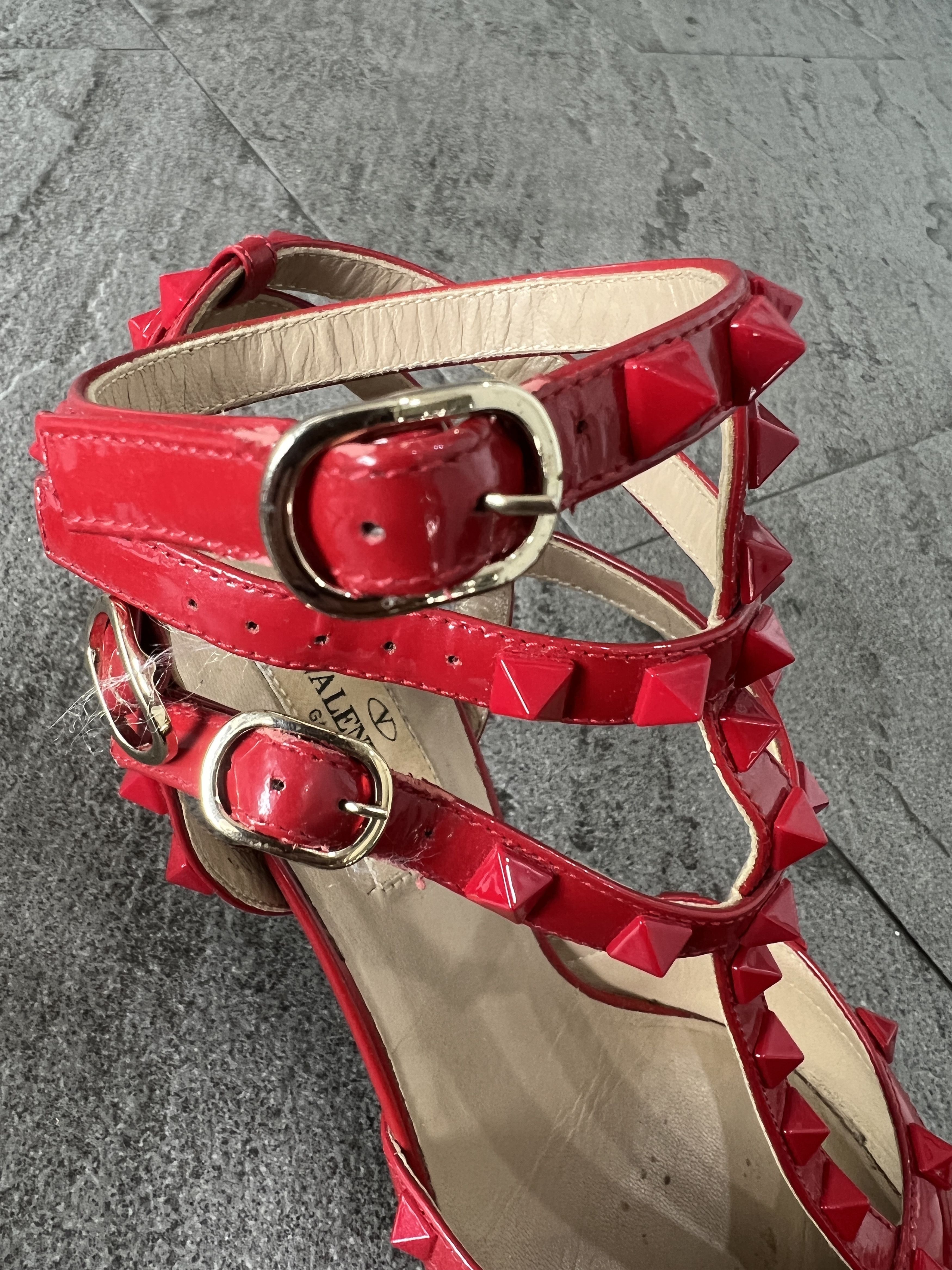 Valentino Valentino Rockstud Patent Cage Heels Red 37 Size US 7 / IT 37 - 6 Thumbnail
