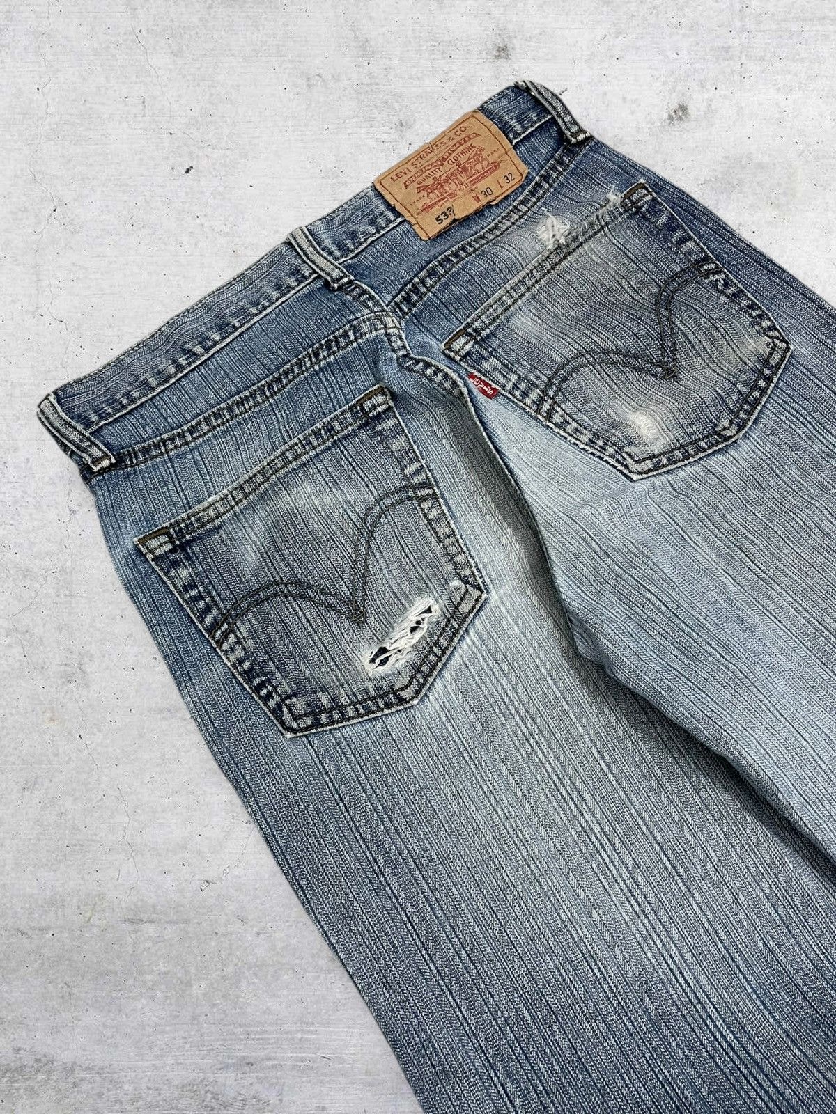 Levi's Vintage Clothing VINTAGE 533 LEVIS USA DESIGNER 90S OG OLD RIPPED BLUE DENIM Size US 28 / EU 44 - 14 Thumbnail