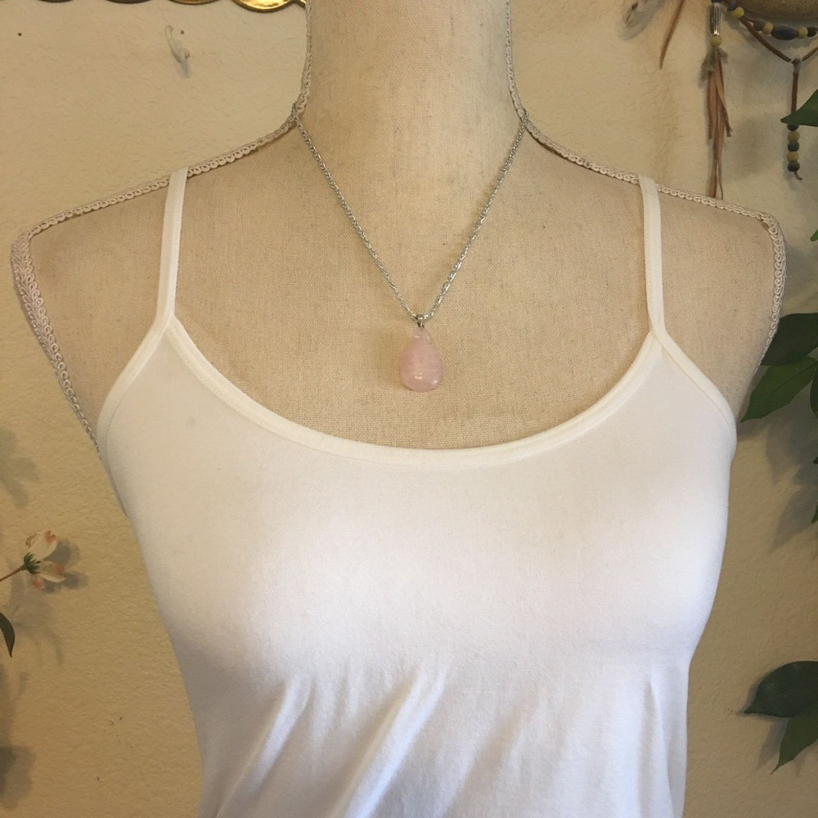 Vintage Vintage hand carved rose quartz turtle necklace Size ONE SIZE - 3 Thumbnail