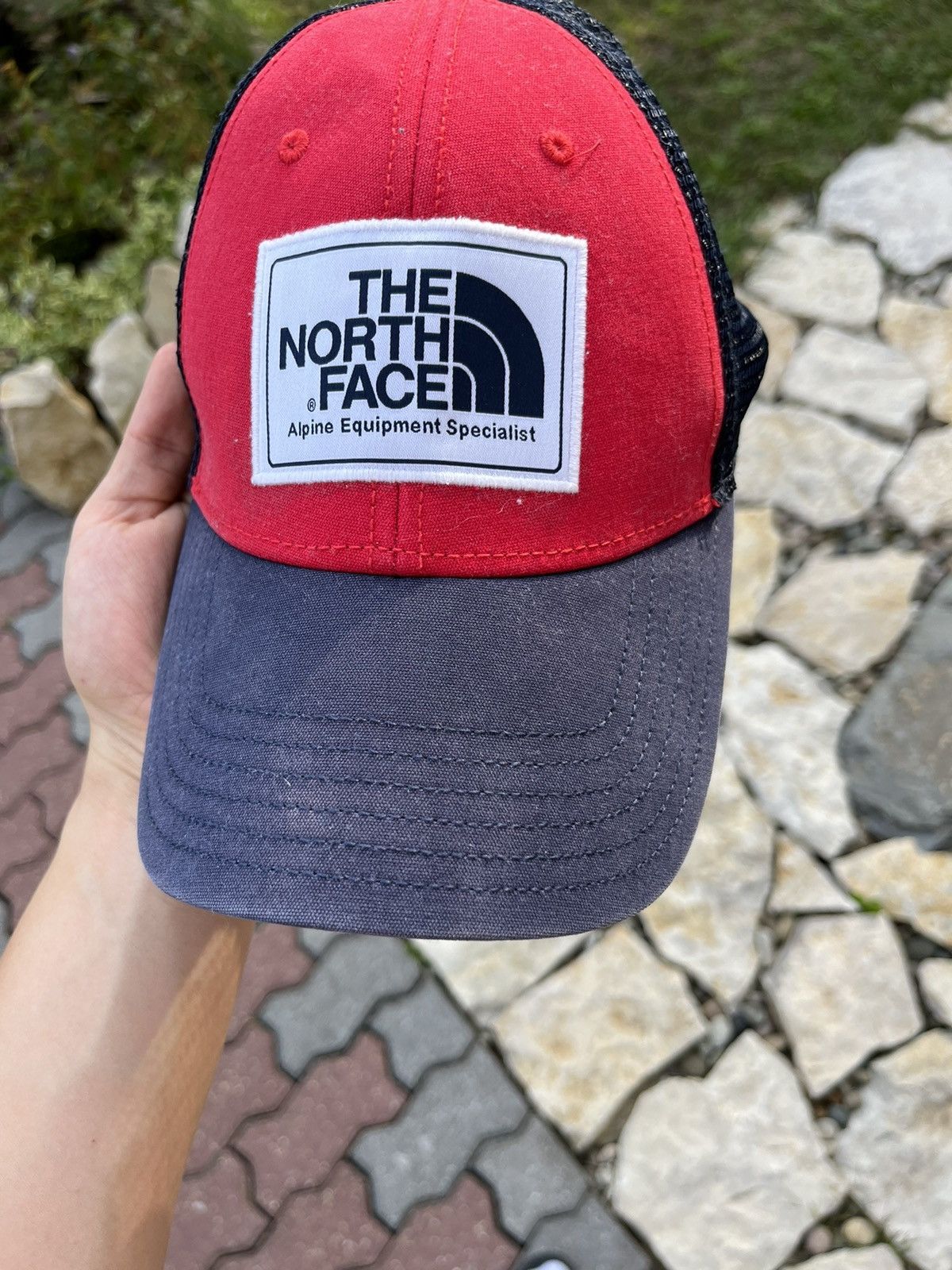 The North Face The North Face mudder trucker hat cap y2k outdoor faded mesh Size ONE SIZE - 7 Thumbnail