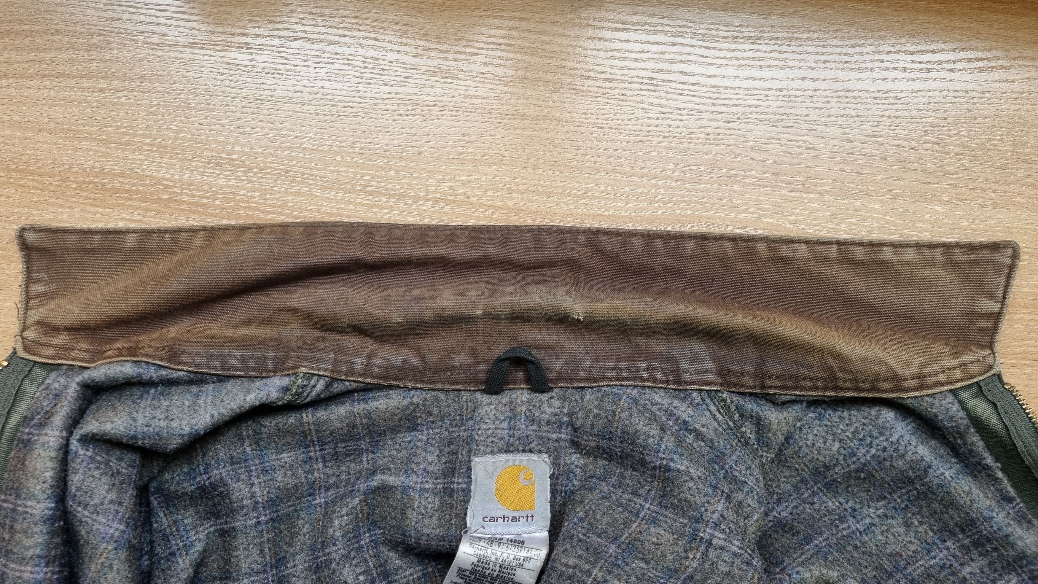 Carhartt Carhartt Distressed Ripped Faded Dirty Rare Jacket Size US XL / EU 56 / 4 - 20 Thumbnail