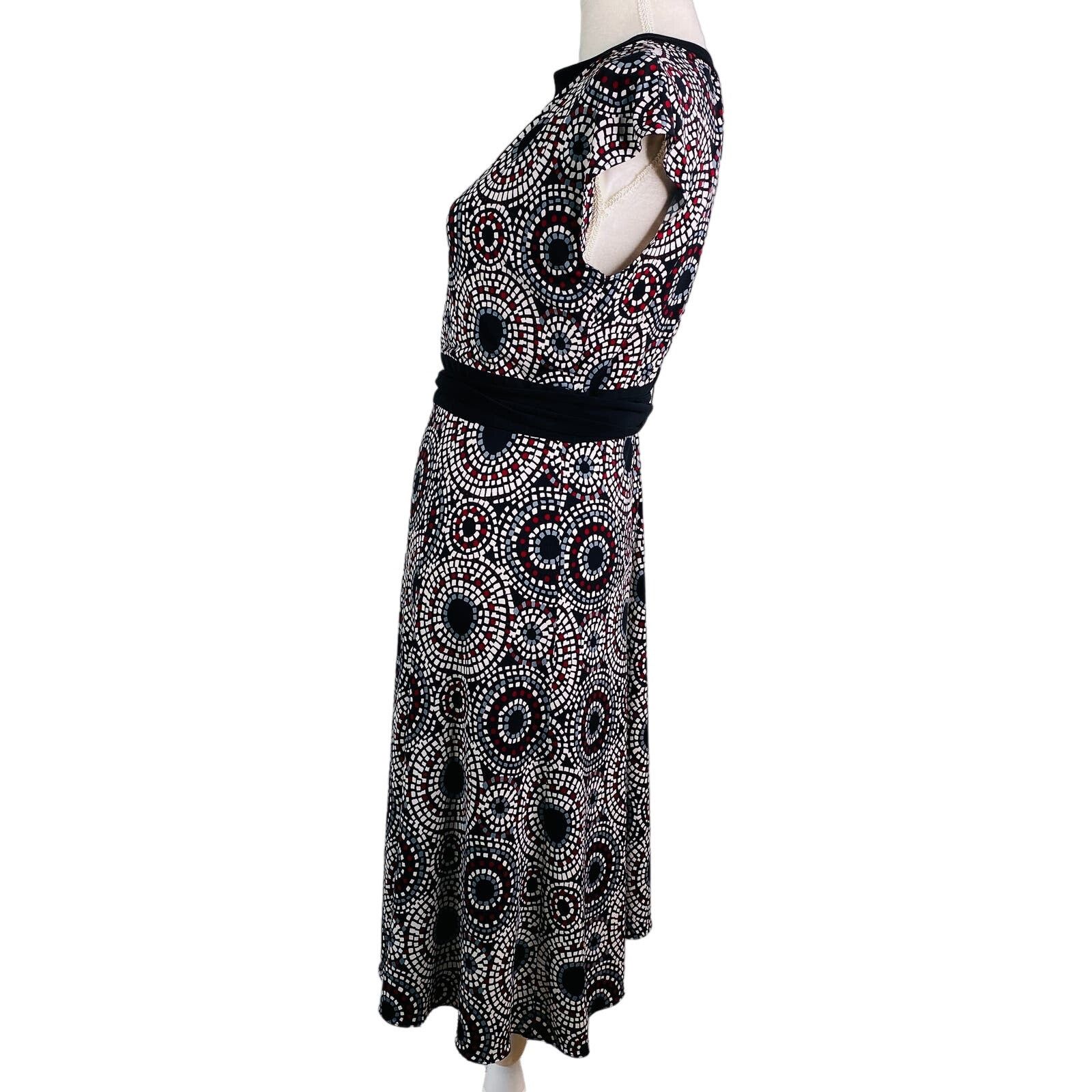Tahari Arthur S. Levine Dress 6 Cap Sleeves Black Belted