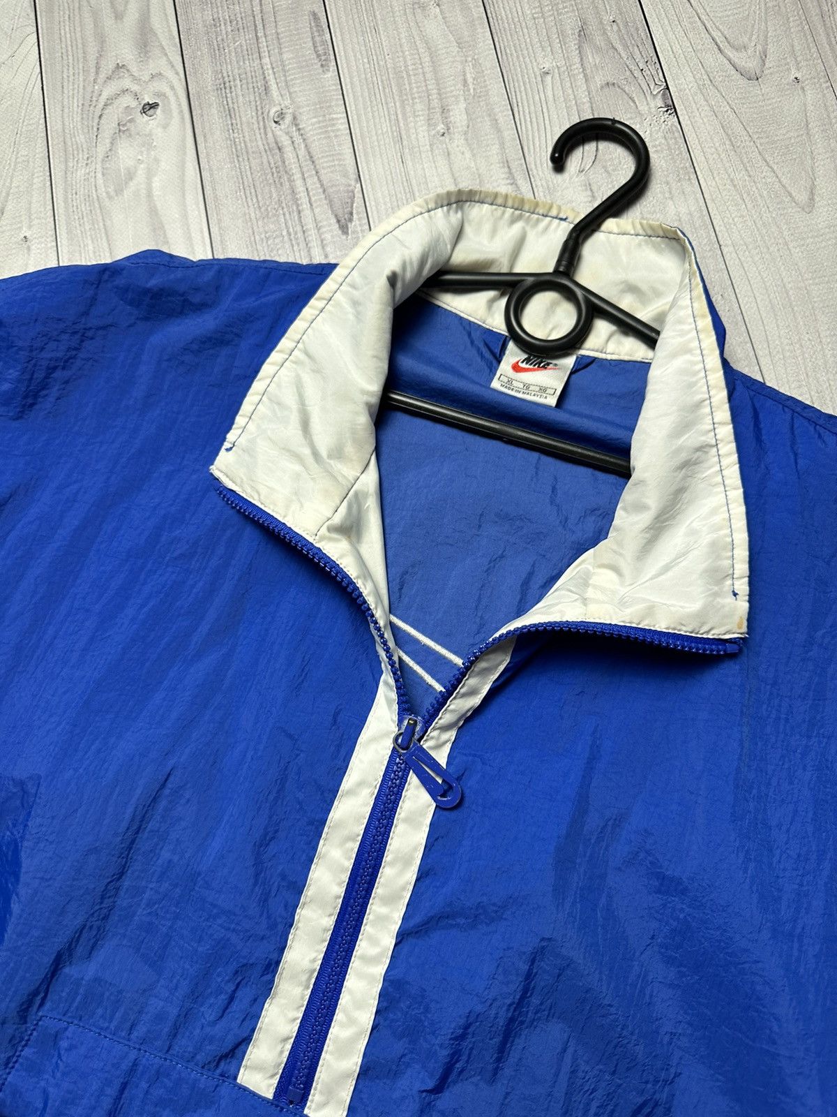 Vintage Vintage Nike anorak light jacket size XL big swoosh Size US XL / EU 56 / 4 - 6 Thumbnail