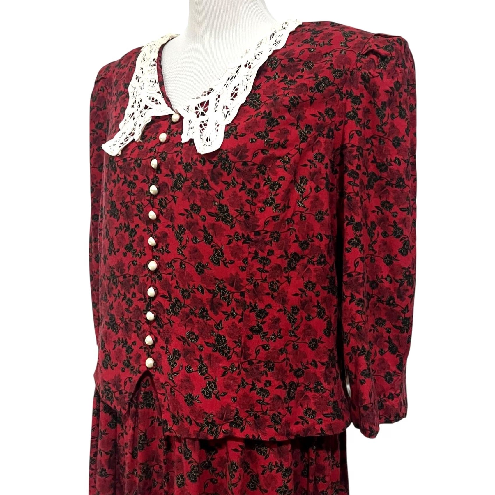 Vintage VINTAGE Sarah Richards Red Floral Dress Sz 18 Crochet Lace Pearly Buttons Long Women Size XXL / US 16-18 / IT 52-54 - 2 Thumbnail
