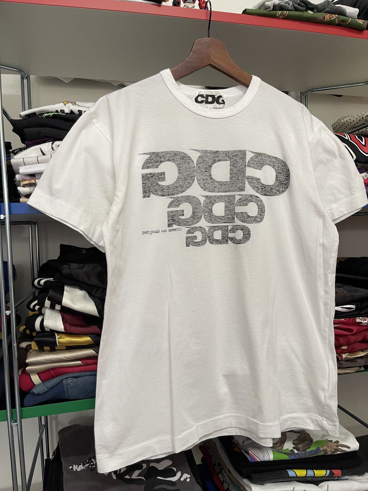 CDG by Comme des Garcons CDG CDG CDG by Comme des Garcons reverse print Tee Size US XL / EU 56 / 4 - 2 Thumbnail