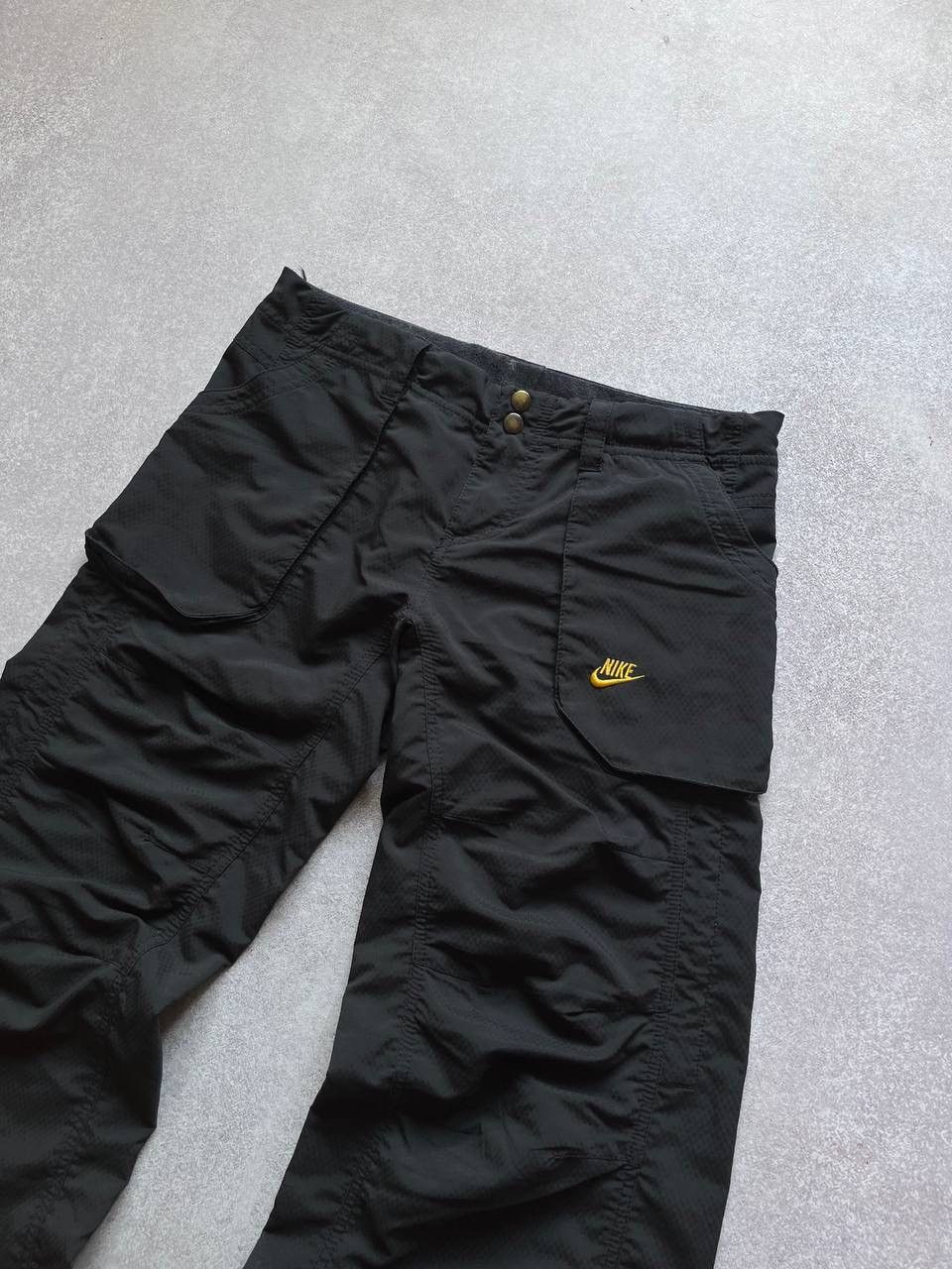 Nike × Vintage Vintage Nike Swoosh Baggy Trackpants Y2K M Size US 31 - 2 Thumbnail