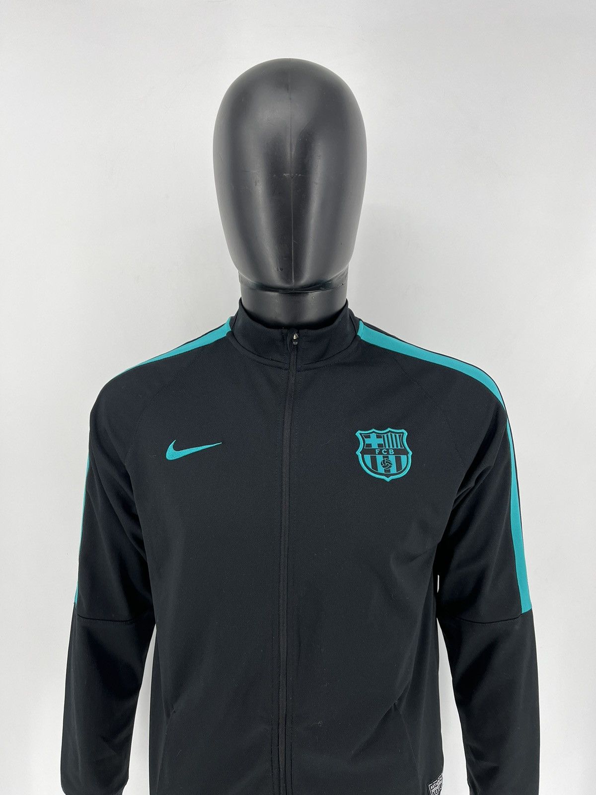 Other F.C Barcelona Nike Dri-Fit FCB training Jacket Drill Size US S / EU 44-46 / 1 - 1 Thumbnail