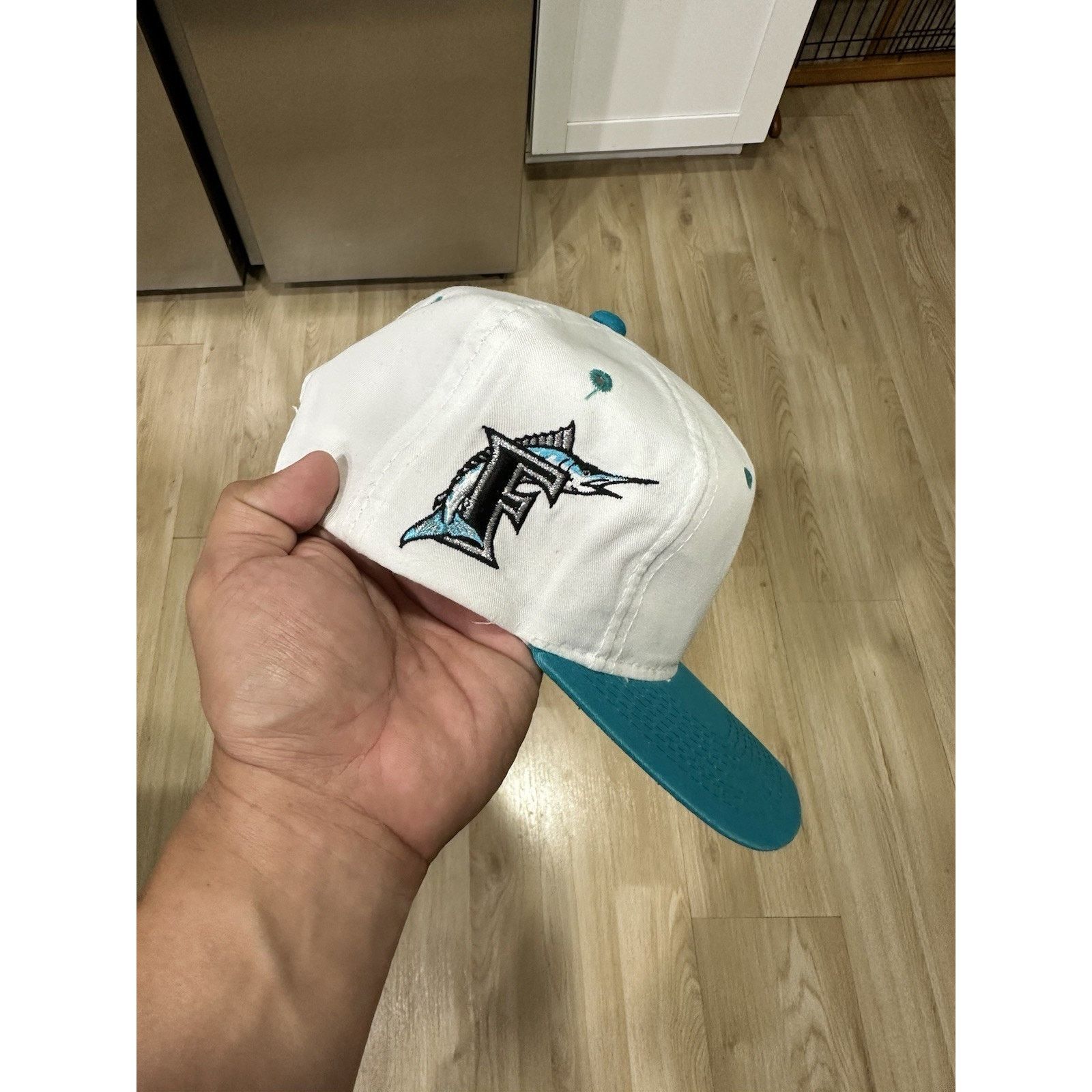 Sports Specialties Vintage 90s Florida Marlins Hat SnapBack Sports Specialties Size ONE SIZE - 3 Thumbnail