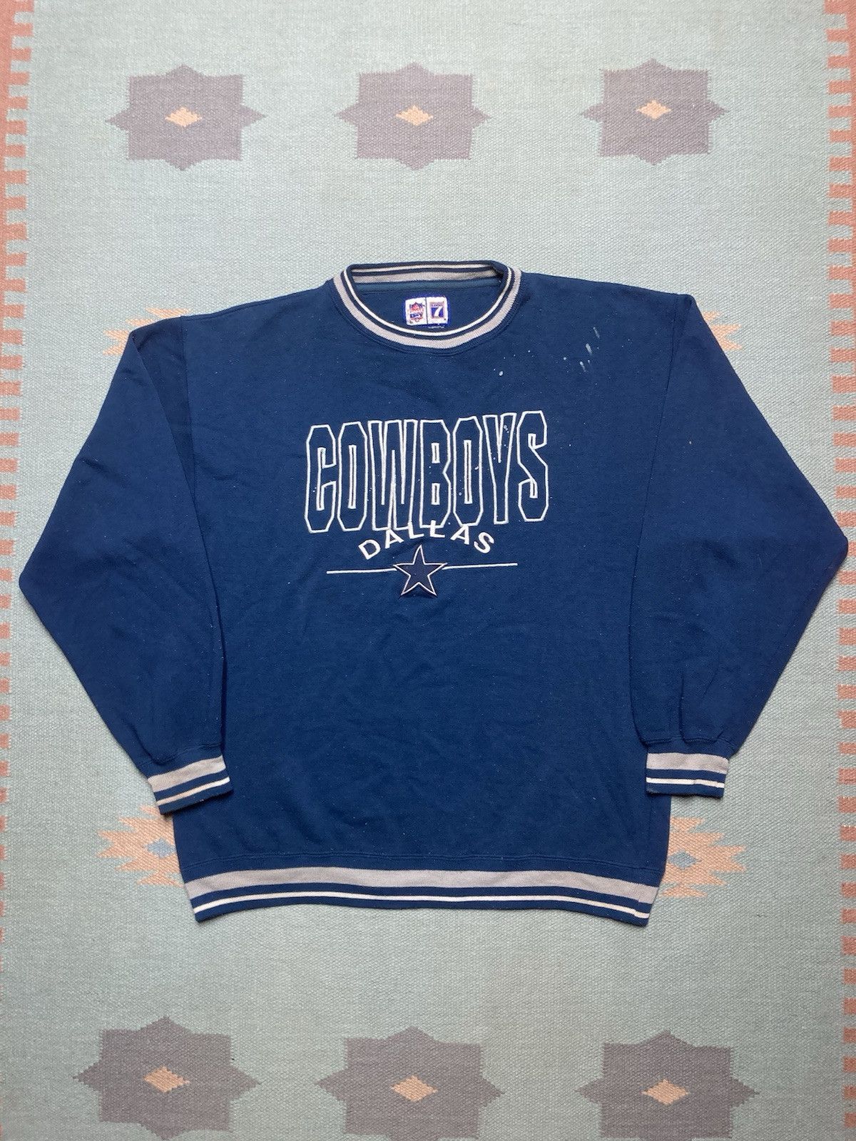 Logo 7 × Vintage Vtg 90s sweatshirt Dallas cowboys NFL logo 7 embroidered XL Size US XL / EU 56 / 4 - 1 Thumbnail