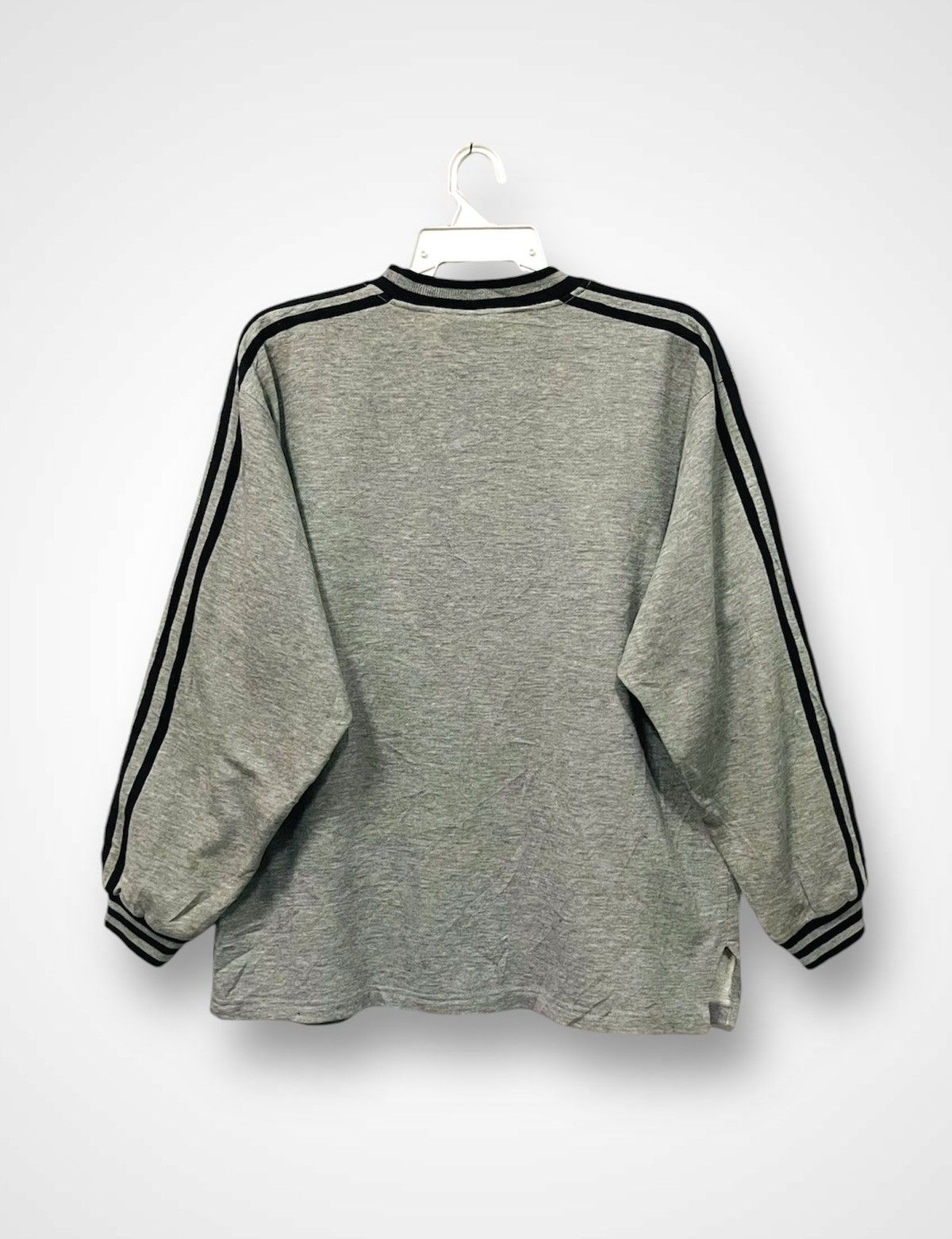 Adidas Vintage Adidas Sweatshirt Size US M / EU 48-50 / 2 - 2 Thumbnail