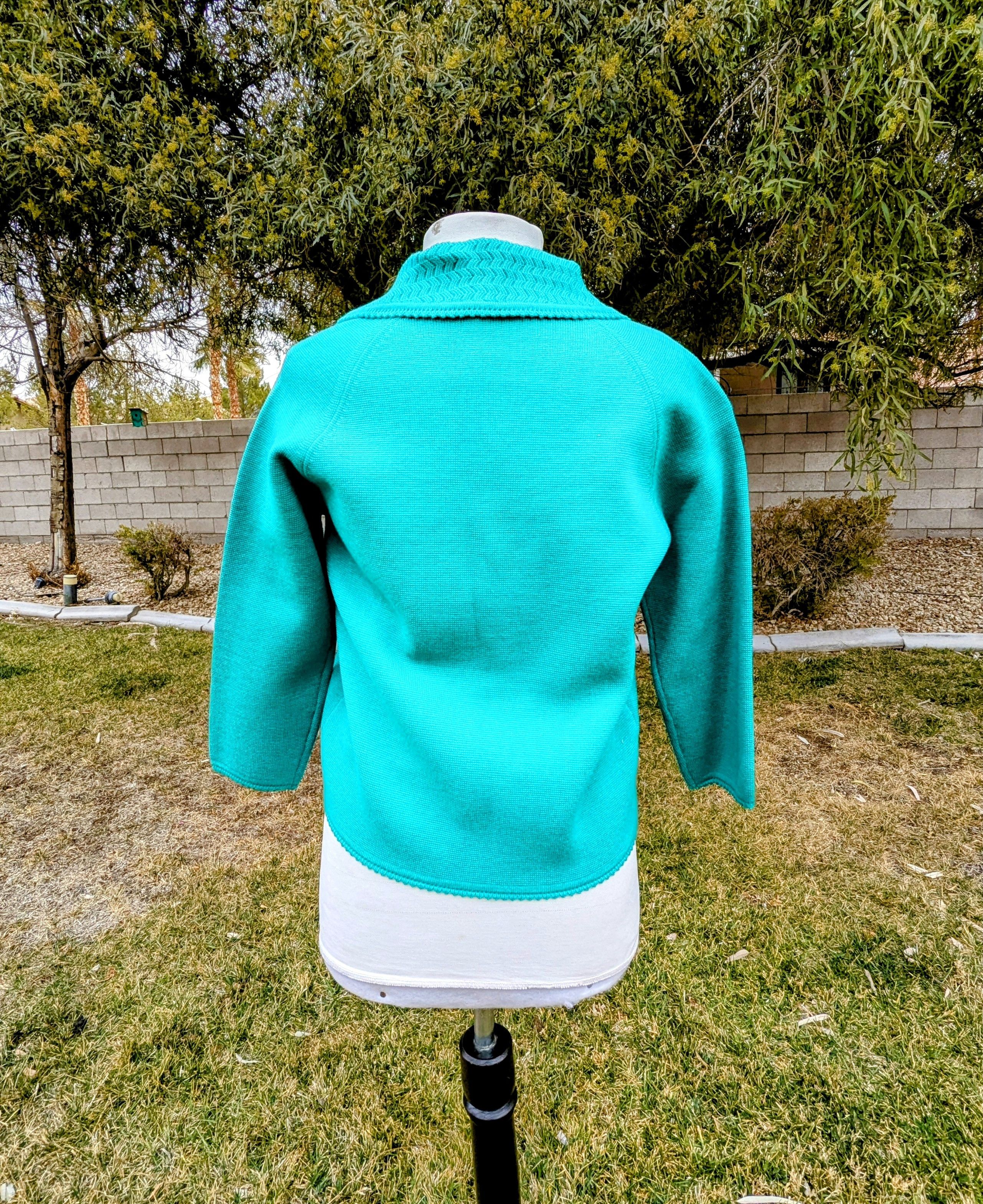Vintage 1960s Rising Sun Wool Knit Top+Sweater Cardigan Jacket Set Size XS / US 0-2 / IT 36-38 - 4 Thumbnail