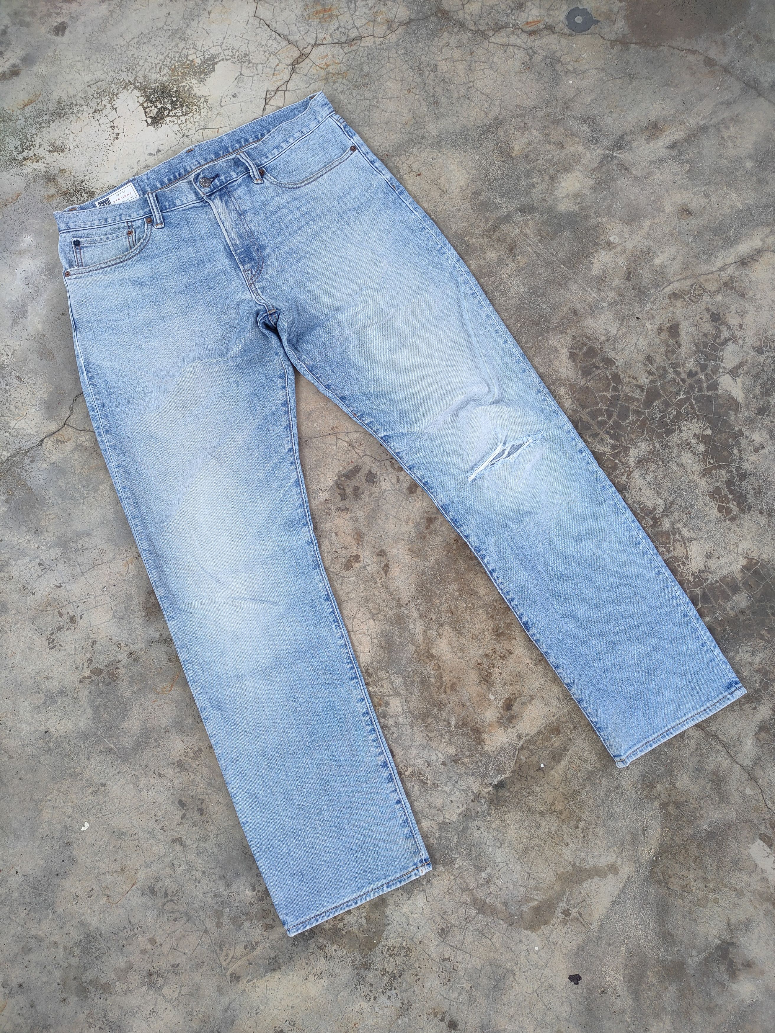 Gap VINTAGE GAP STRAIGHT FADED DISTRESSED JEANS PANTS Size US 36 / EU 52 - 2 Thumbnail
