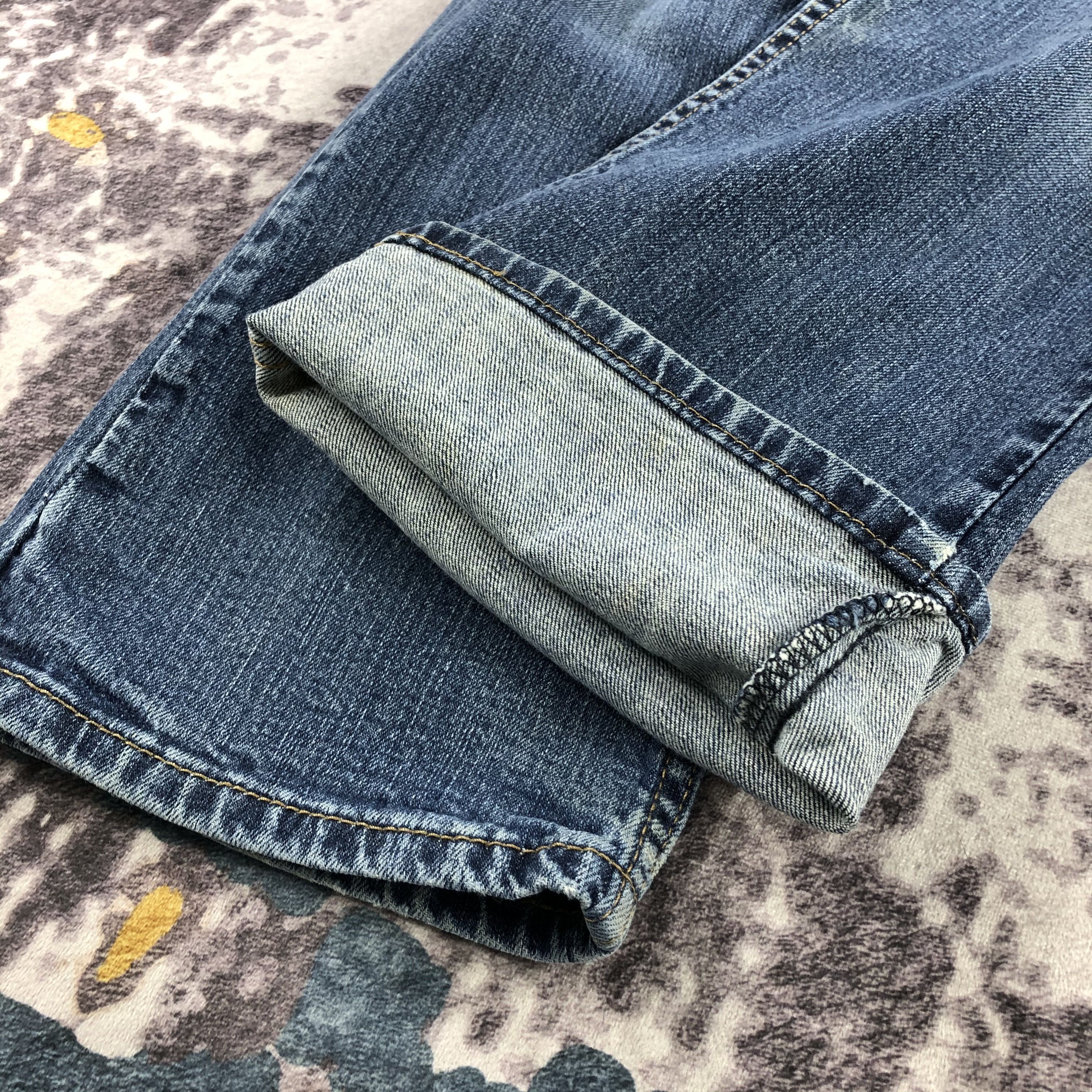 Levi's × Vintage Vintage Blue Wash Levis 514 Jeans-JM2548 Size US 33 - 8 Thumbnail