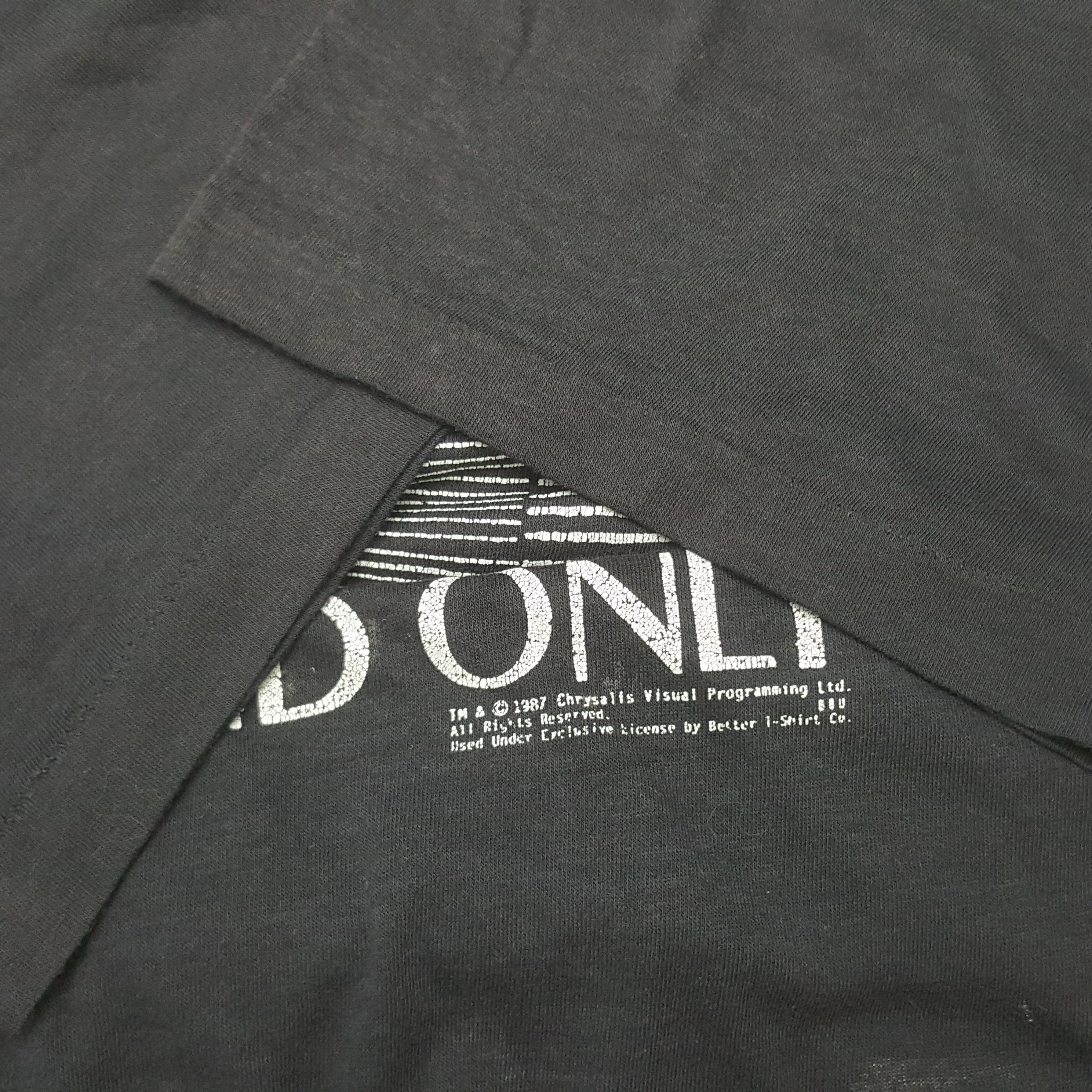 Vintage Vintage 97’s Max Headroom American Fictional Character Tees Size US L / EU 52-54 / 3 - 7 Thumbnail