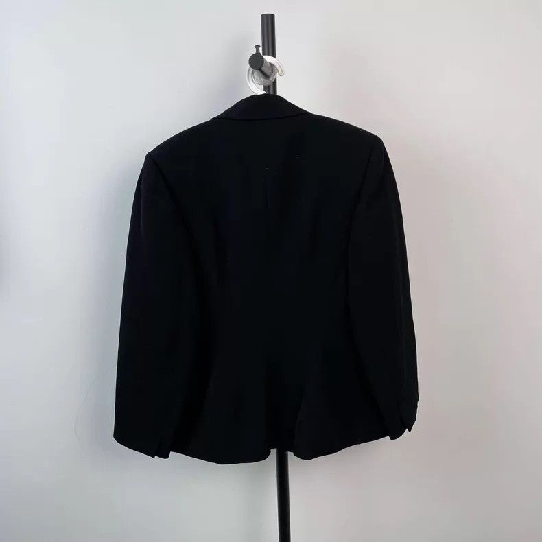 Louis Vuitton Louis Vuitton Black blazer Size XS / US 0-2 / IT 36-38 - 2 Thumbnail