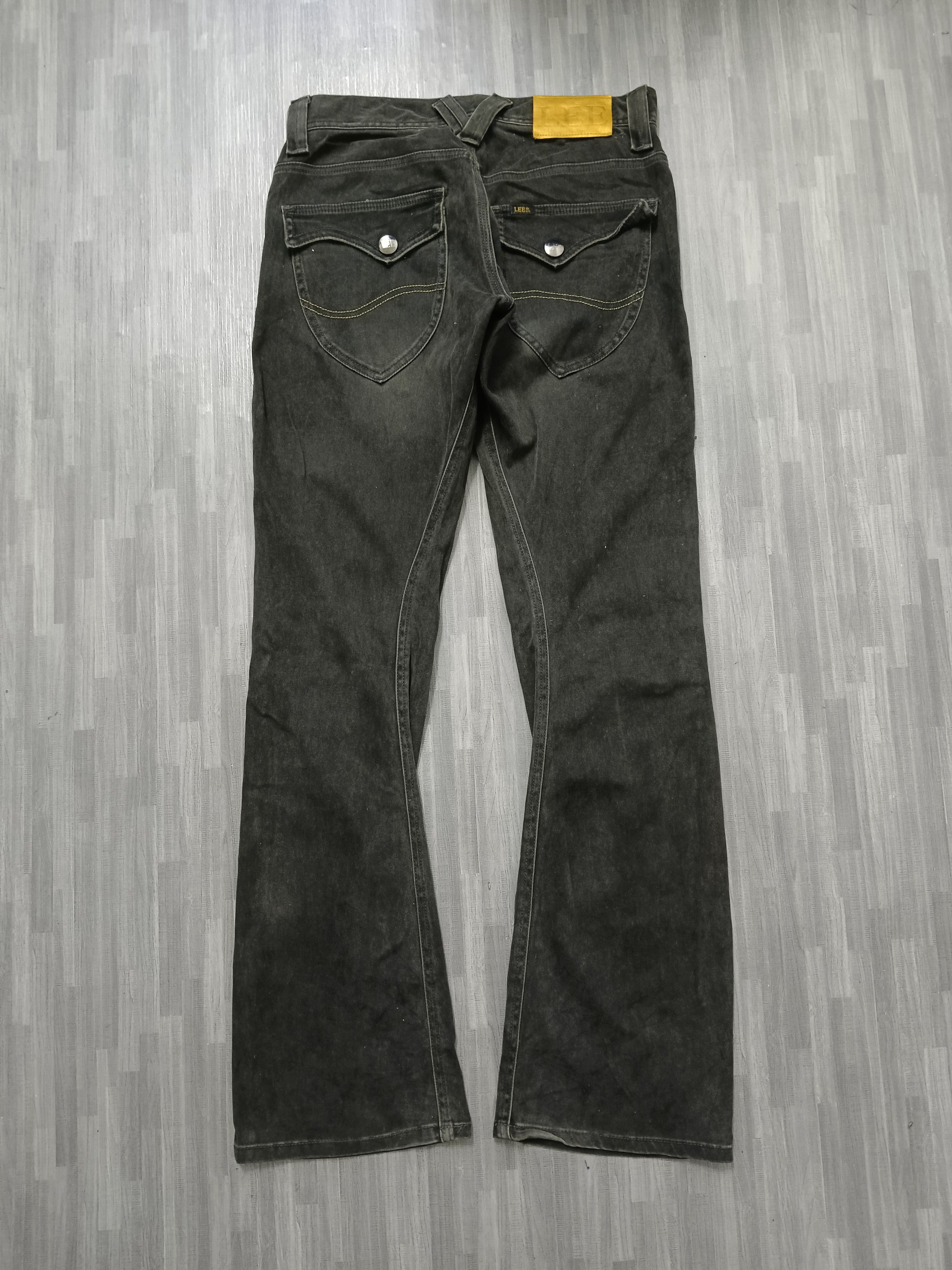 Lee DISTRESSED FADED FLARE TWIST LEE DENIM PANTS Size US 30 / EU 46 - 3 Thumbnail