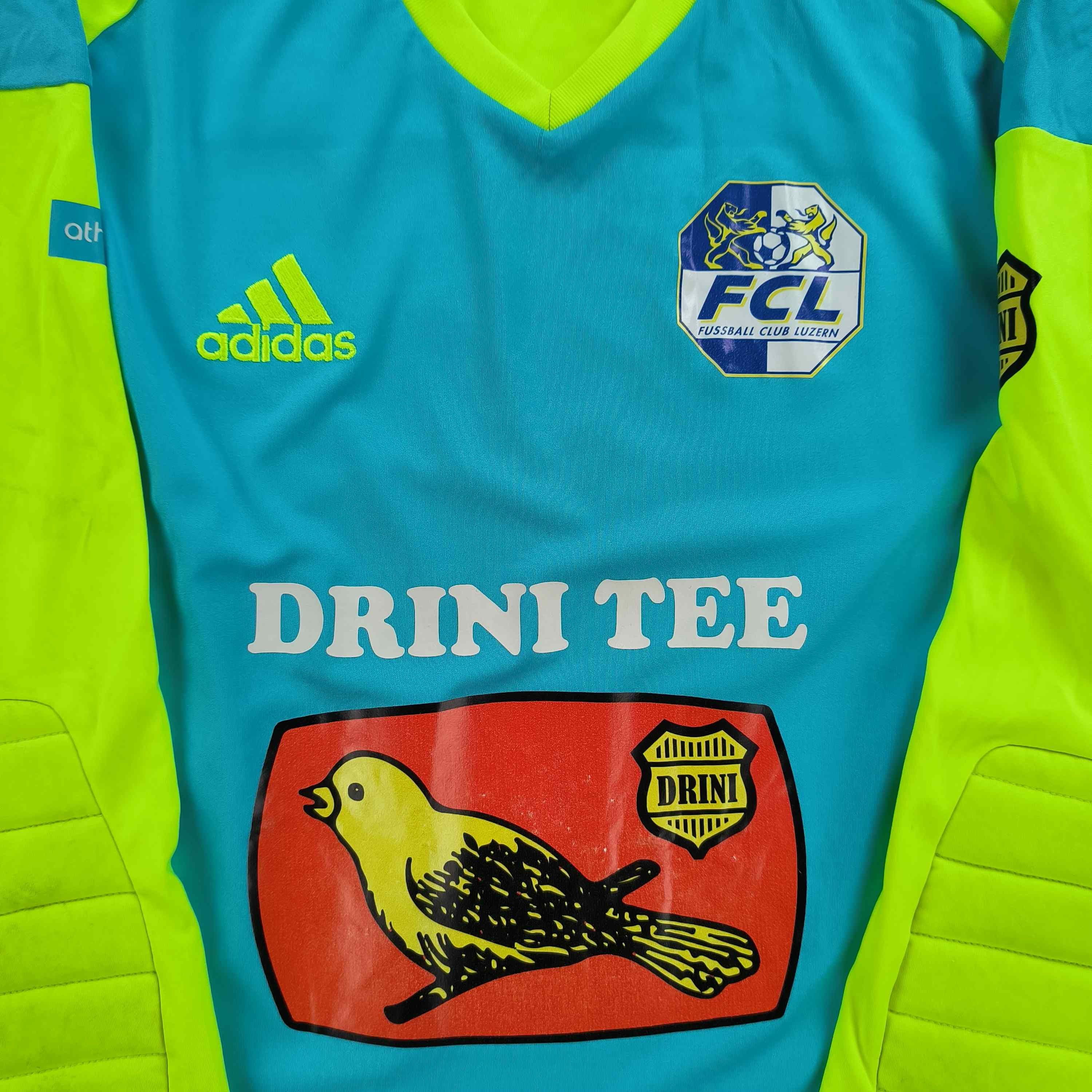 Adidas Luzern 2014-15 Adidas goalkeeper football jersey size S Size US S / EU 44-46 / 1 - 3 Thumbnail