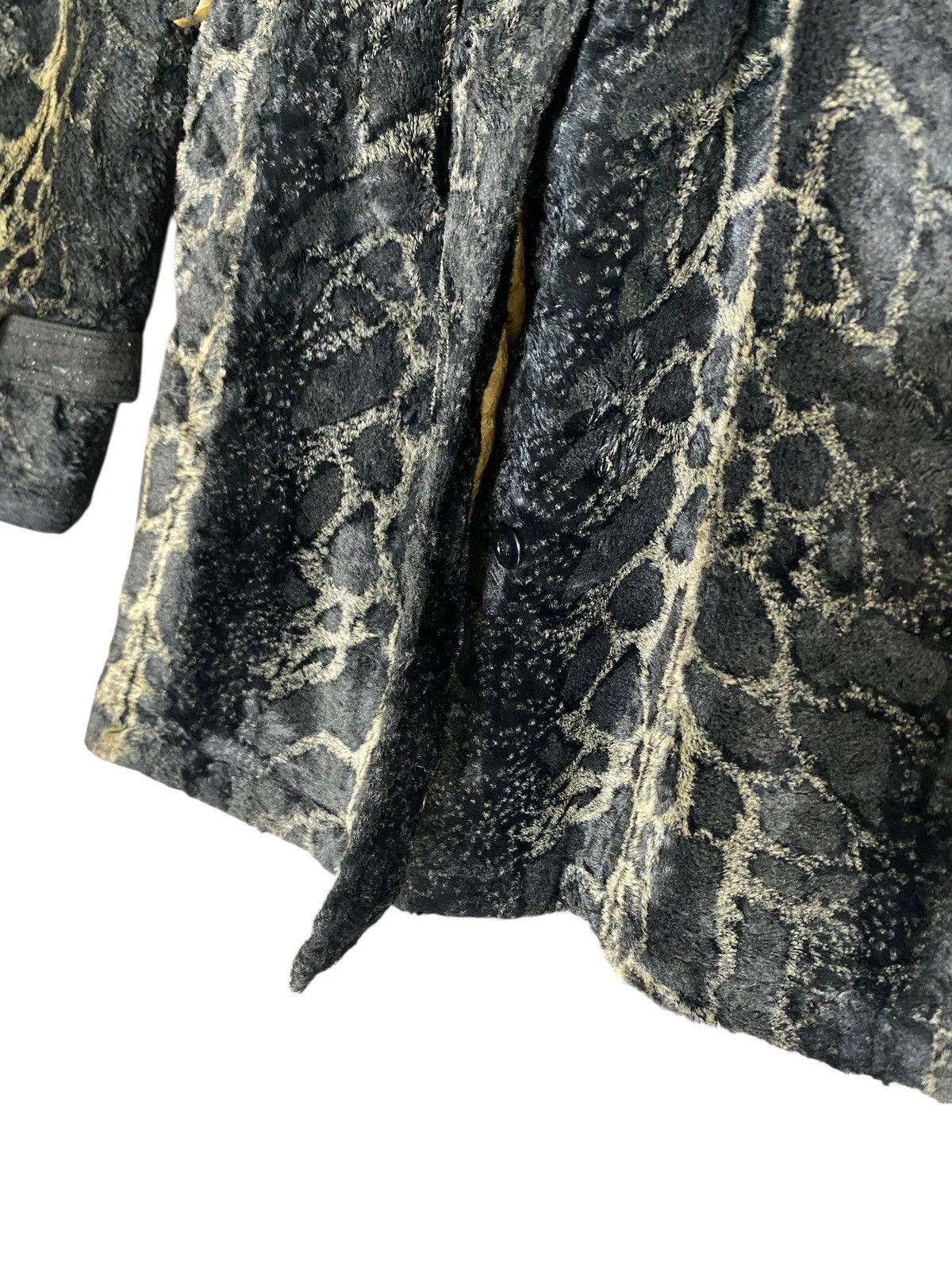Tornado Mart Very Rare Vintage Tornado Mart Snake Skin Velvet Parka 1990s Size US L / EU 52-54 / 3 - 9 Thumbnail