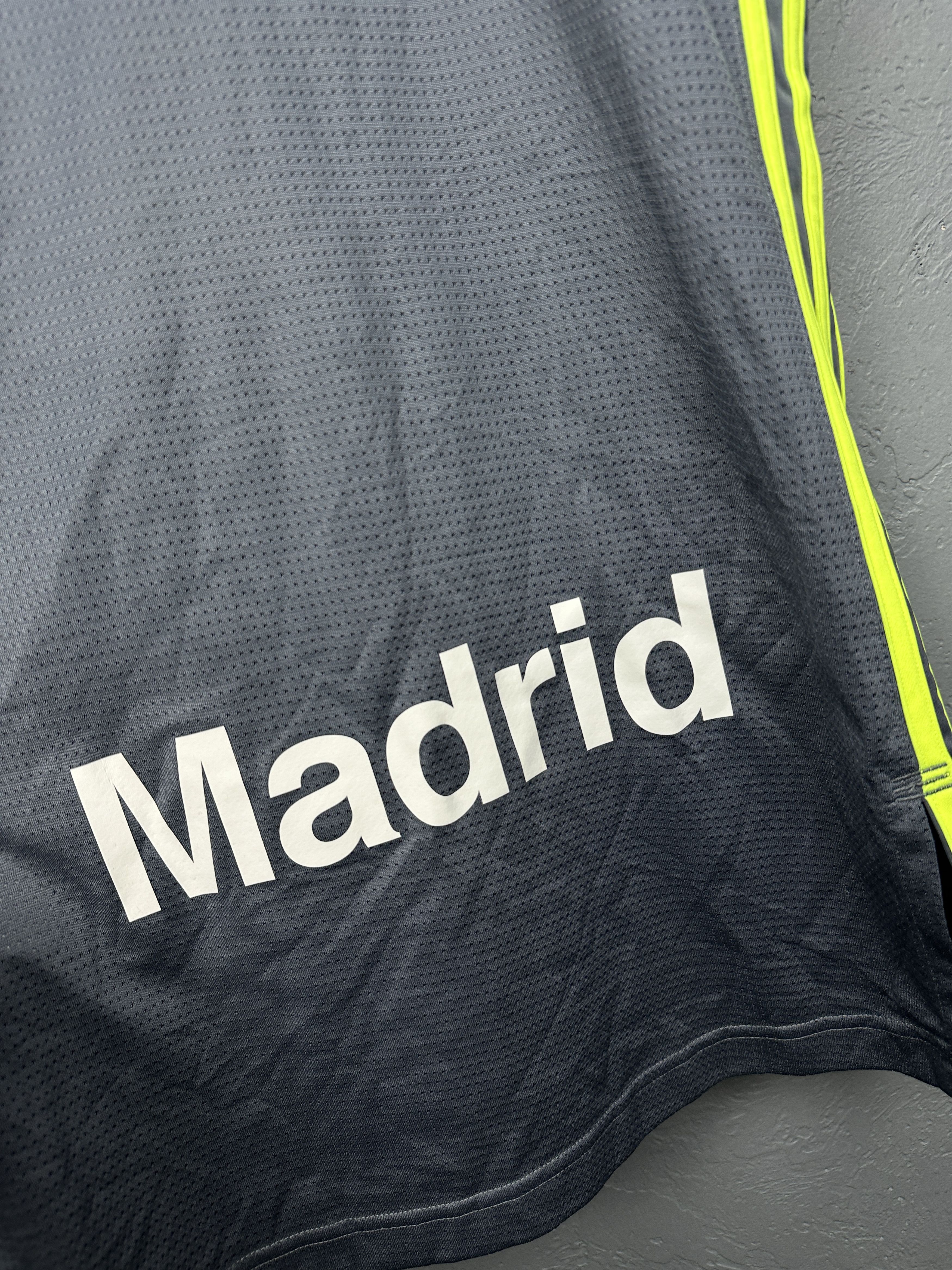Adidas Adidas Real Madrid Mens Sleeveless Jersey T-Shirt Size US S / EU 44-46 / 1 - 9 Thumbnail