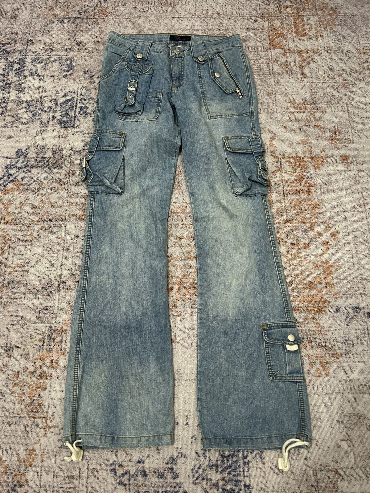 Diva Cargo Multipocket Flare Jeans