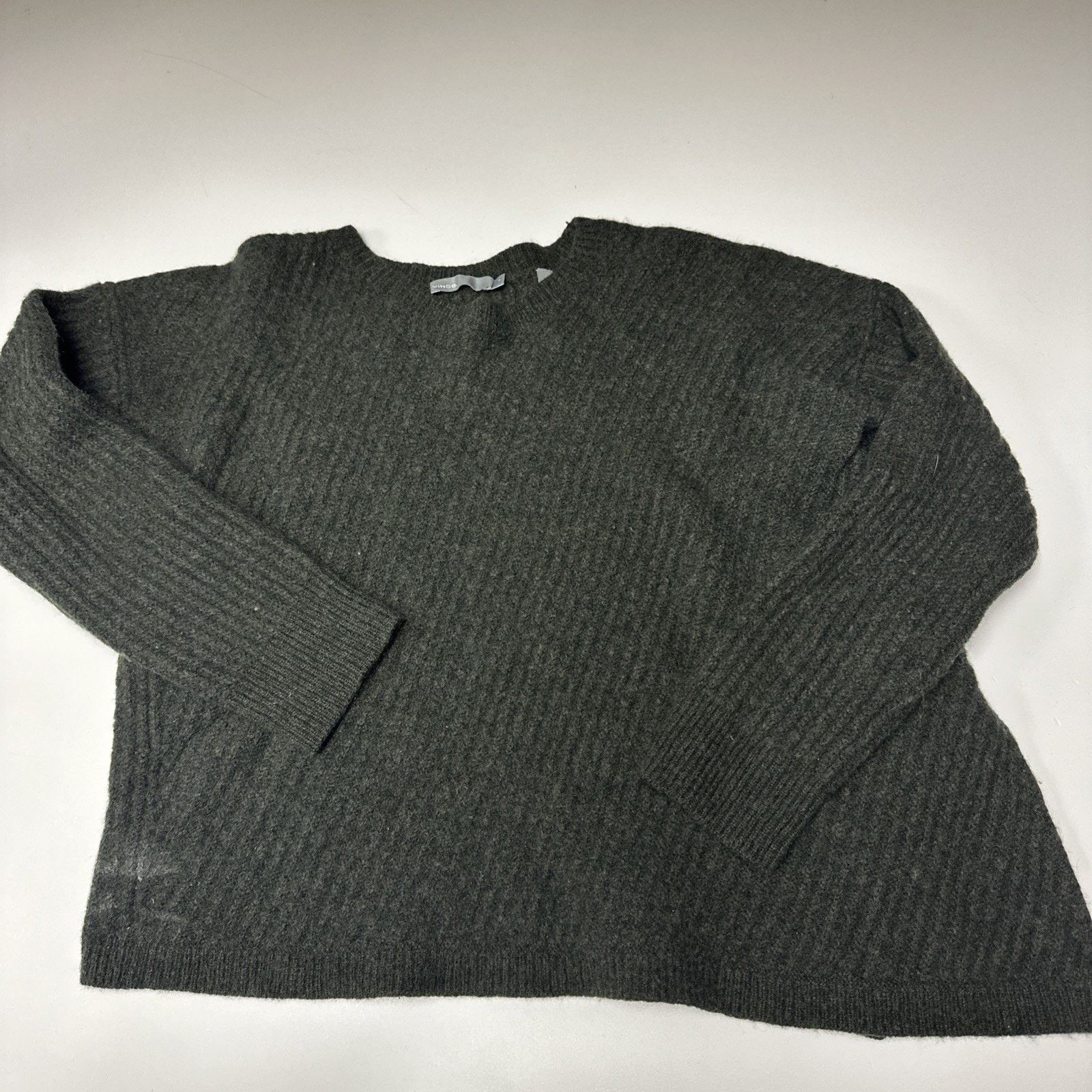 Vince Vince Wool Green Women’s Sweater Size M Size M / US 6-8 / IT 42-44 - 1 Thumbnail