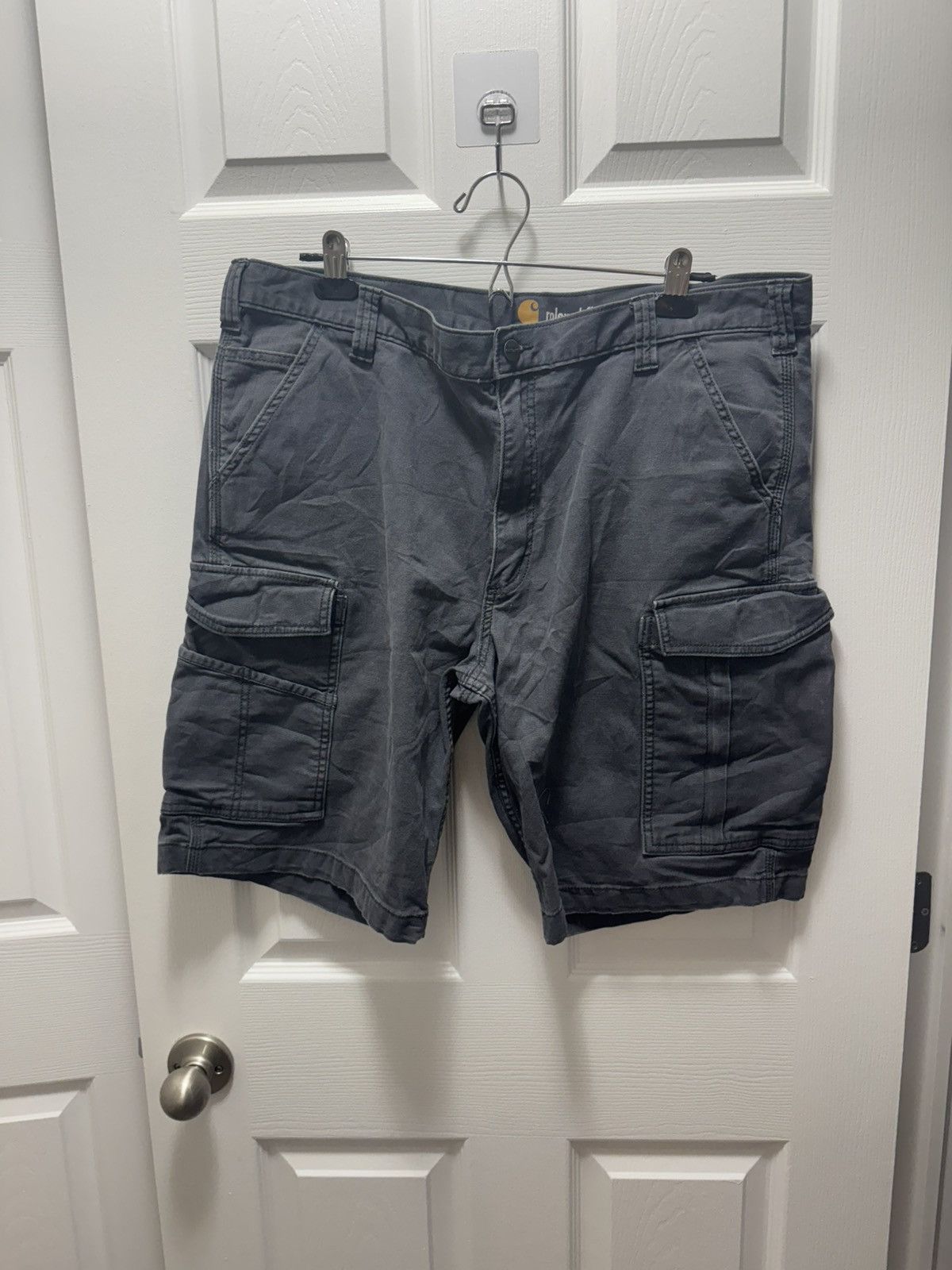 Carhartt Carhartt Cargo Shorts Grey Vintage Workwear Distressed Size US 40 / EU 56 - 1 Thumbnail