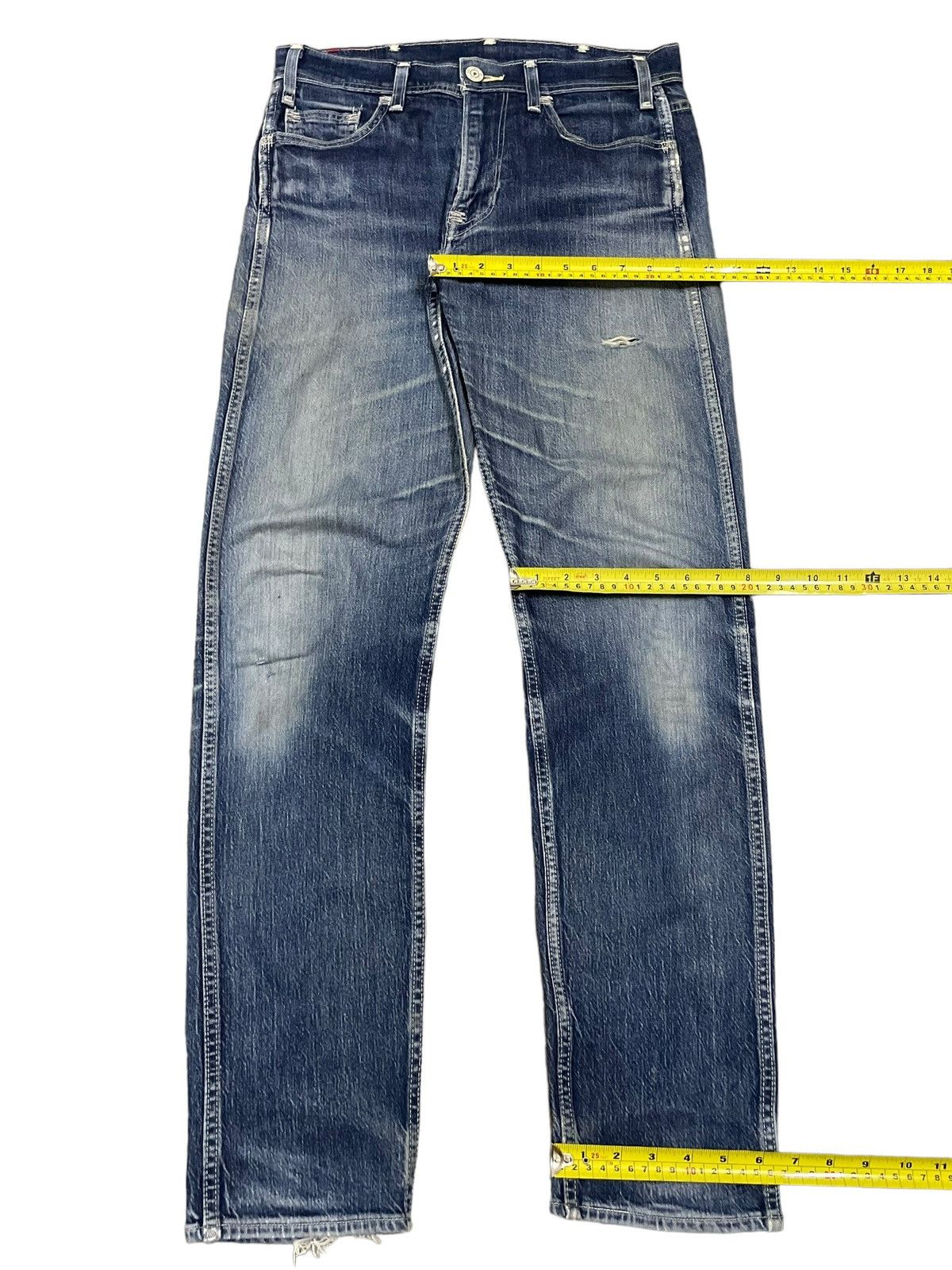 Levi's Vintage Levi’s Red 502 Blue Wash Grunge Style Ripped Jeans Size US 31 - 13 Thumbnail