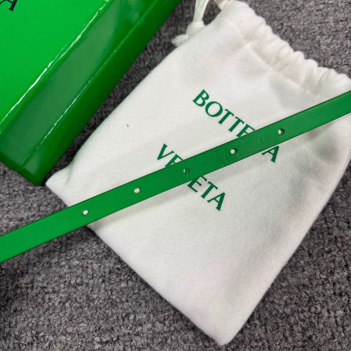 Bottega Veneta BV Green Tri Gold Buckle Narrow Belt 99New 75/30 DustBag Size ONE SIZE - 5 Thumbnail