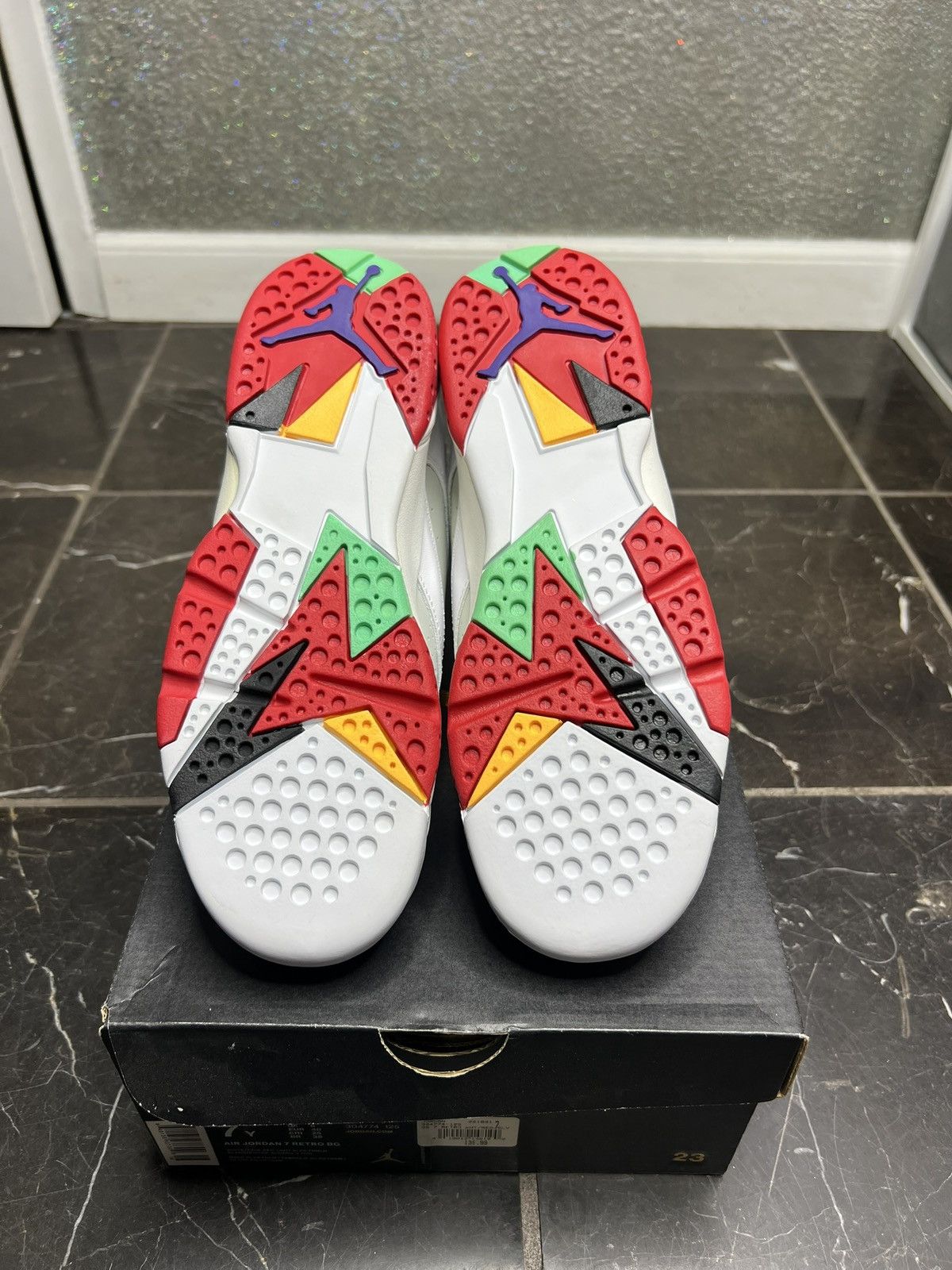 Jordan Brand Jordan Hare 7s (2015) DS GS 7Y! Size US 7 / EU 40 - 7 Thumbnail