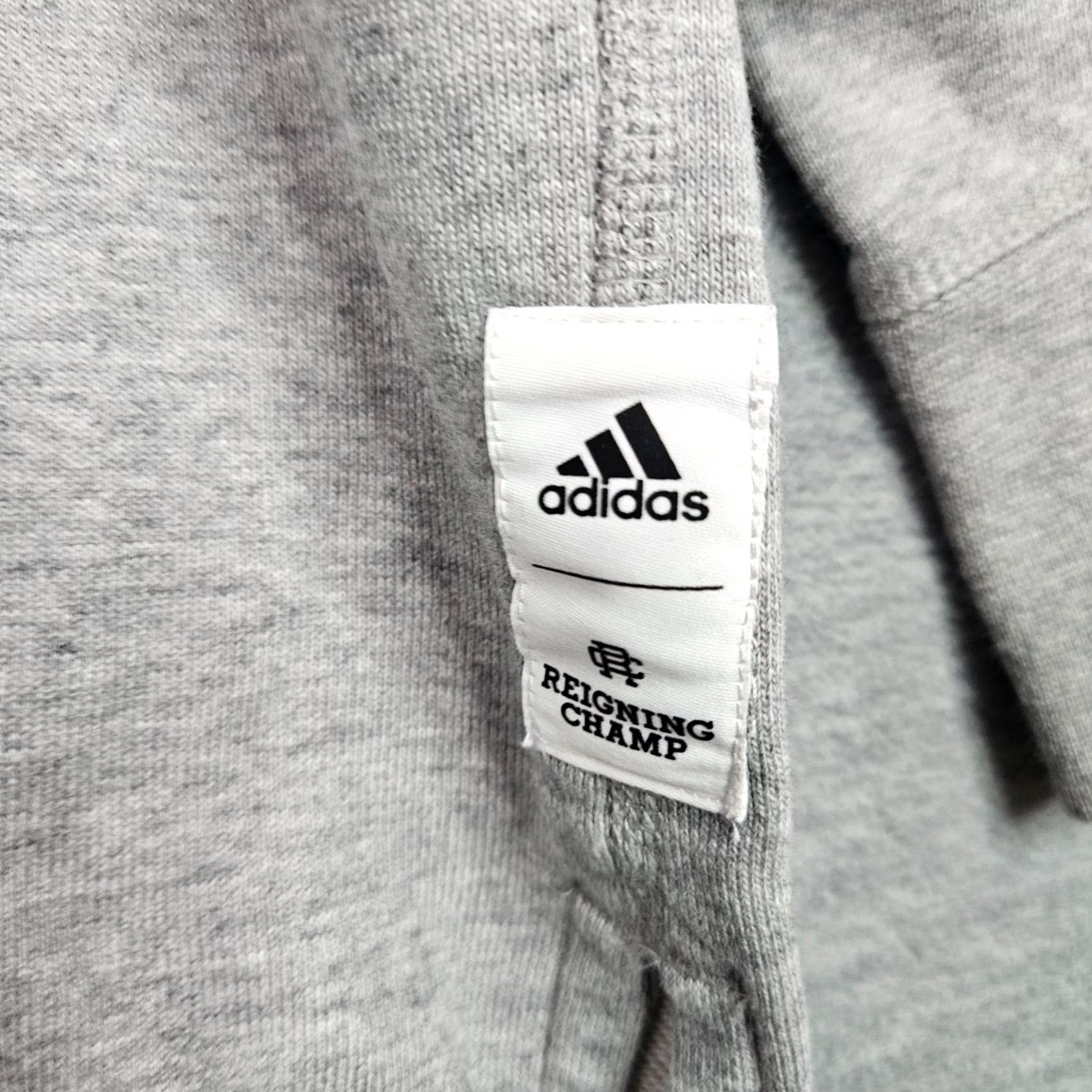 Adidas Adidas Reigning Champ Sweatshirt Women’s Low-Hight Heather Grey L Crew Neck Raglan Sleeve Pullover Logo Size L / US 10 / IT 46 - 3 Thumbnail