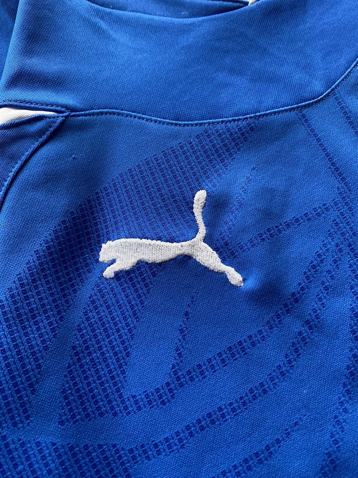 Puma Vintage Puma 2010/12 Italy National Team Home Soccer Jersey Size US S / EU 44-46 / 1 - 4 Thumbnail