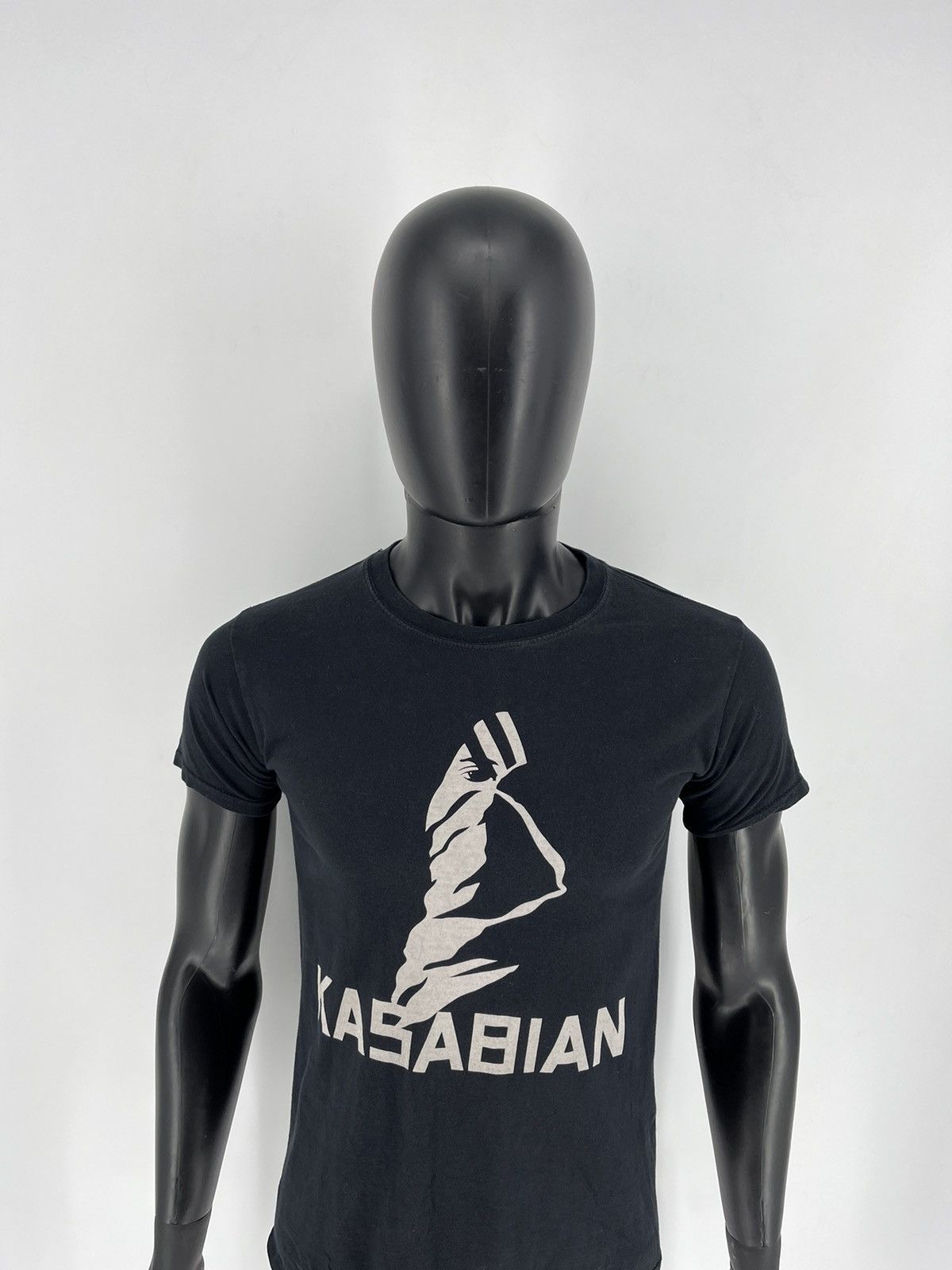 Band Tees × Vintage Vintage Y2K Kasabian Band Tour Streetwear Style Graphic Size US S / EU 44-46 / 1 - 5 Thumbnail