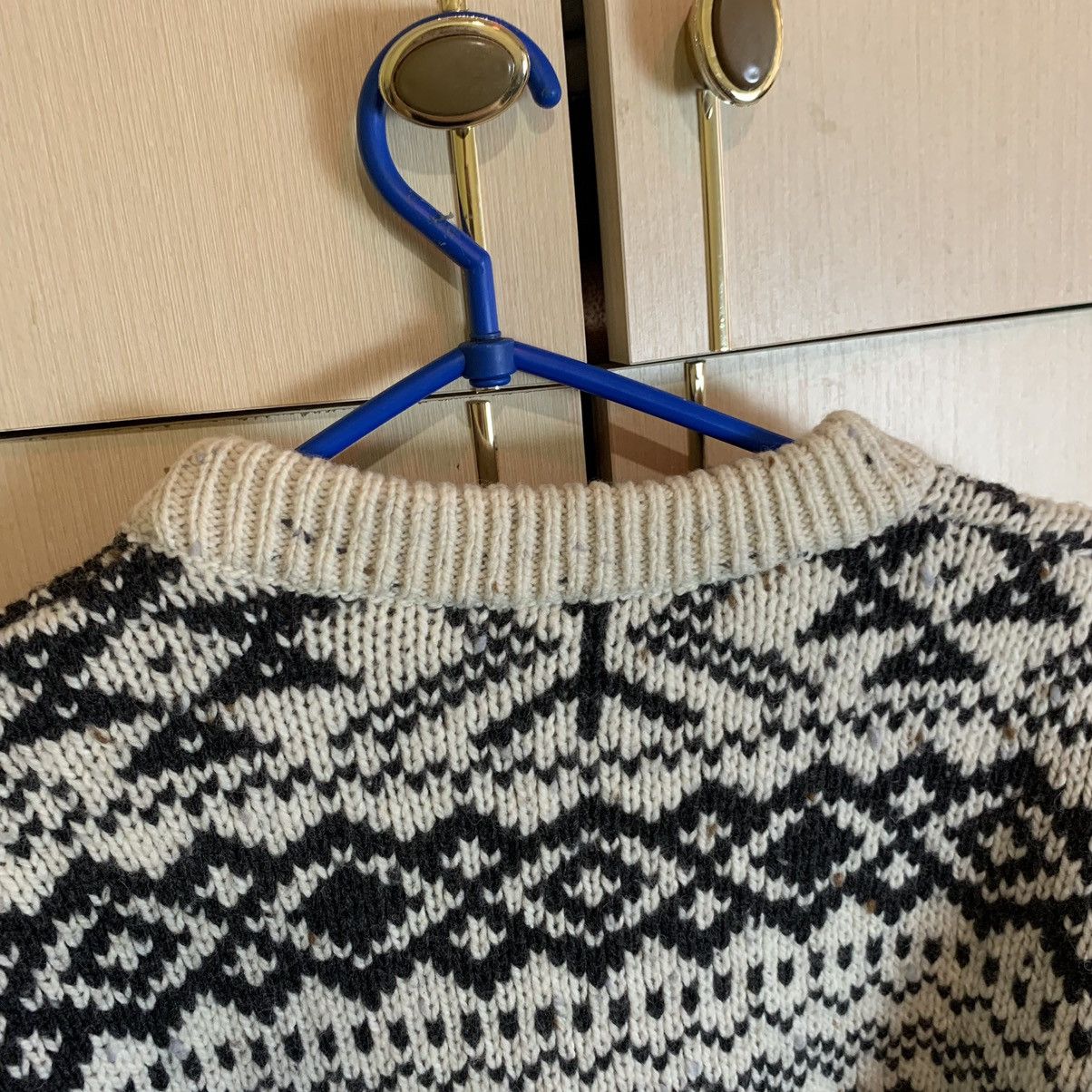 Hugo Boss Vintage Hugo Boss Knitted Lammwolle Sweater Made In Italy Size US L / EU 52-54 / 3 - 8 Thumbnail