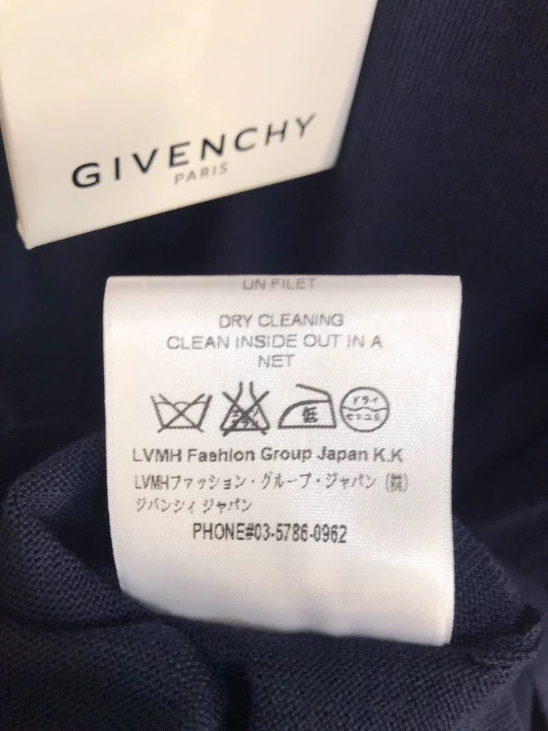 Givenchy Givenchy Wool knitted sweater, 100% wool, M size Size US M / EU 48-50 / 2 - 5 Thumbnail