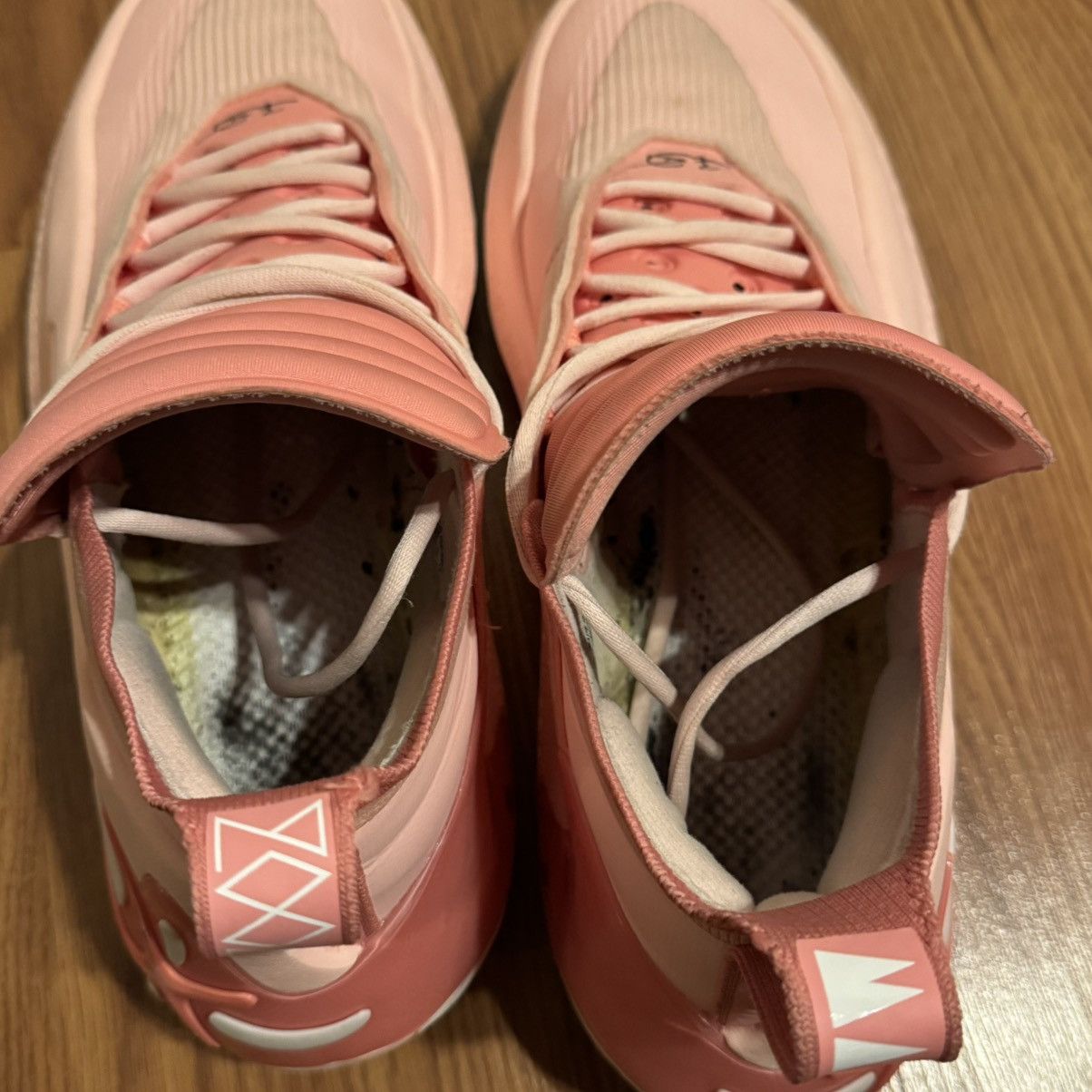 Li-Ning Li Ning basketball shoes. Size 11.5 ABAUO49-5 Size US 11.5 / EU 44-45 - 8 Thumbnail