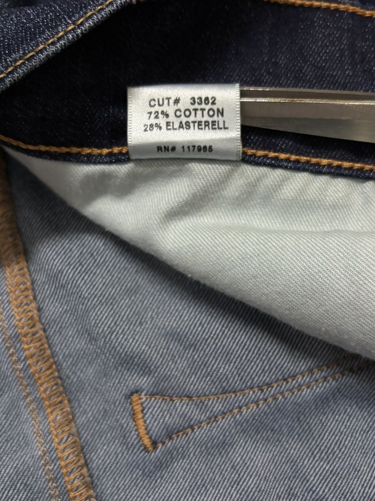 J Brand Vintage J Brand Dark Blue Wash Flare Bell Bottom Jeans Size 31" - 18 Thumbnail