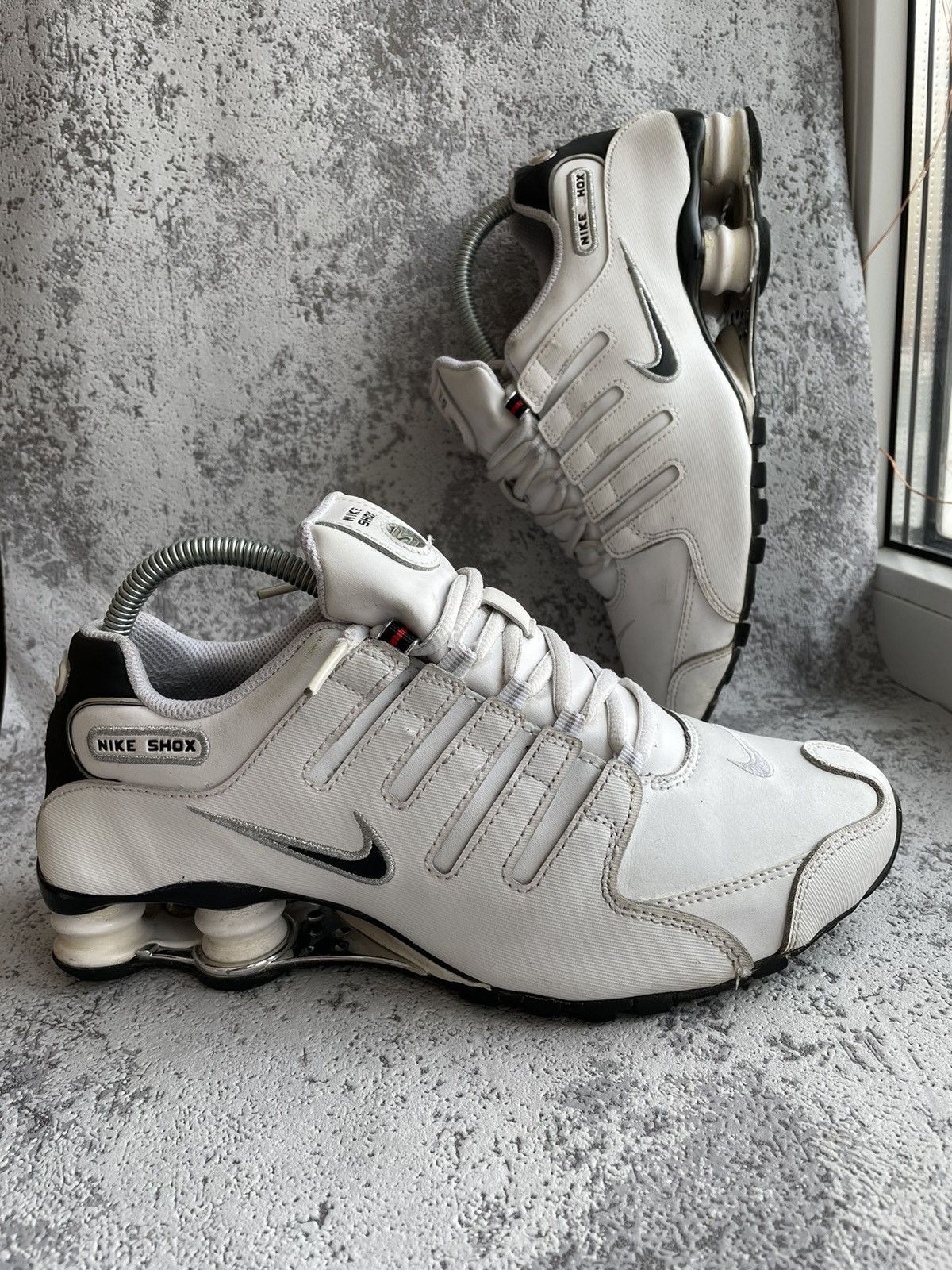 Nike Vintage Nike Shox NZ Shoes Sneakers Size US 7 / EU 40 - 2 Thumbnail