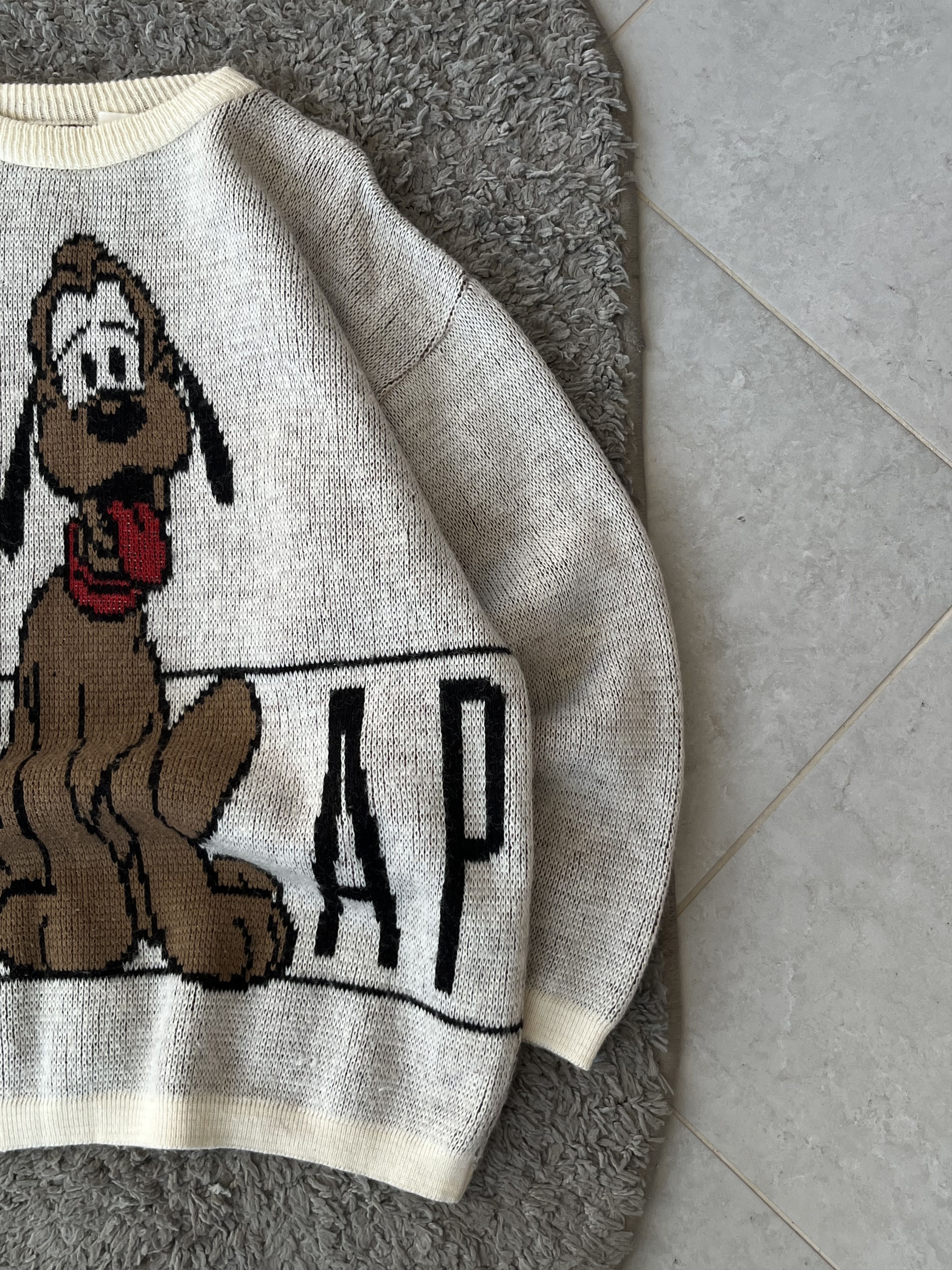 Disney DISNEY Vintage Sweater Pluto Pattern “APPLICATION” Size US L / EU 52-54 / 3 - 4 Thumbnail