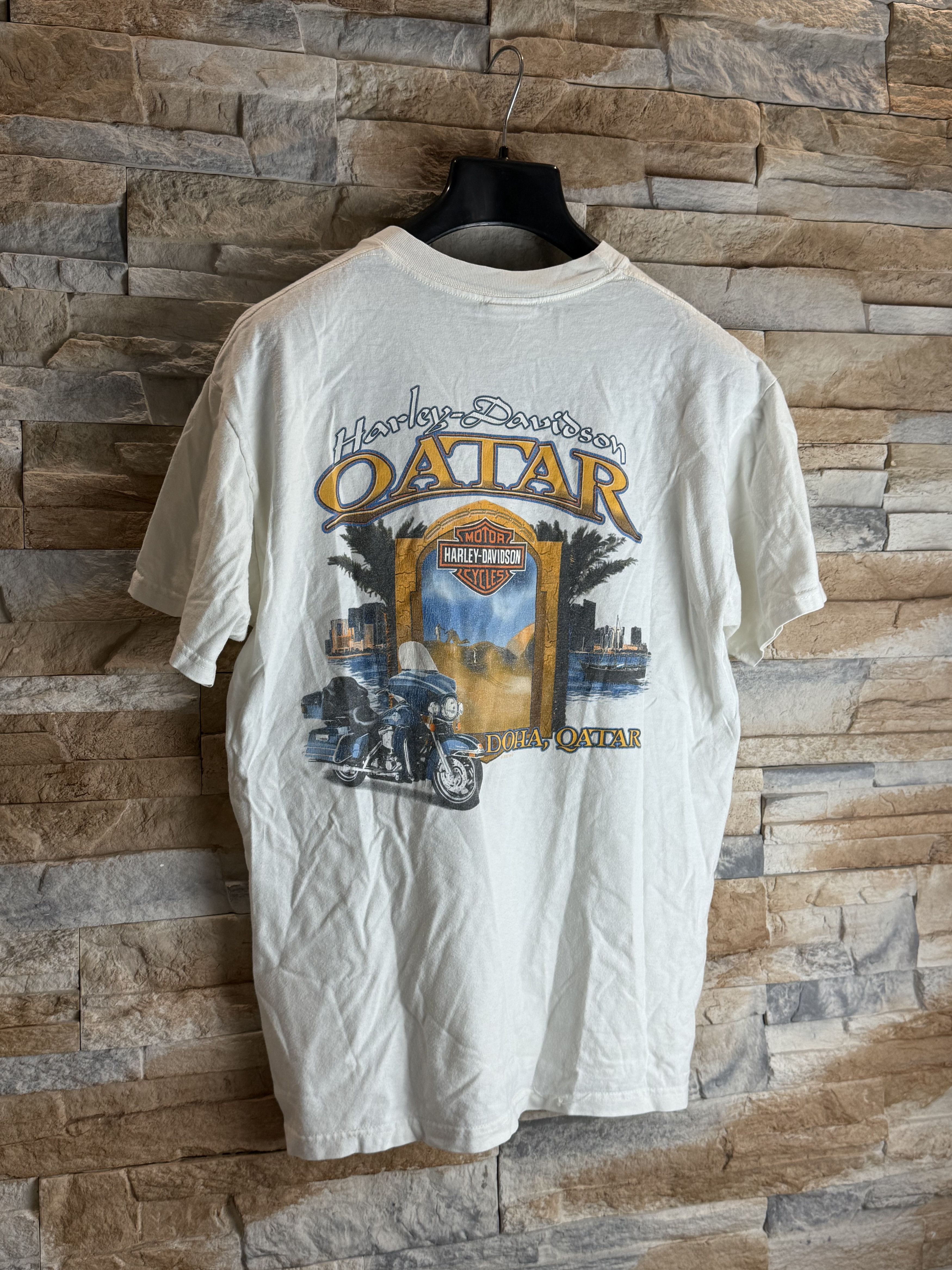 Harley Davidson × Vintage 2007 harley davidson tee T-ShirtWhite Qatar Skull Wings Y2k Size US L / EU 52-54 / 3 - 1 Thumbnail