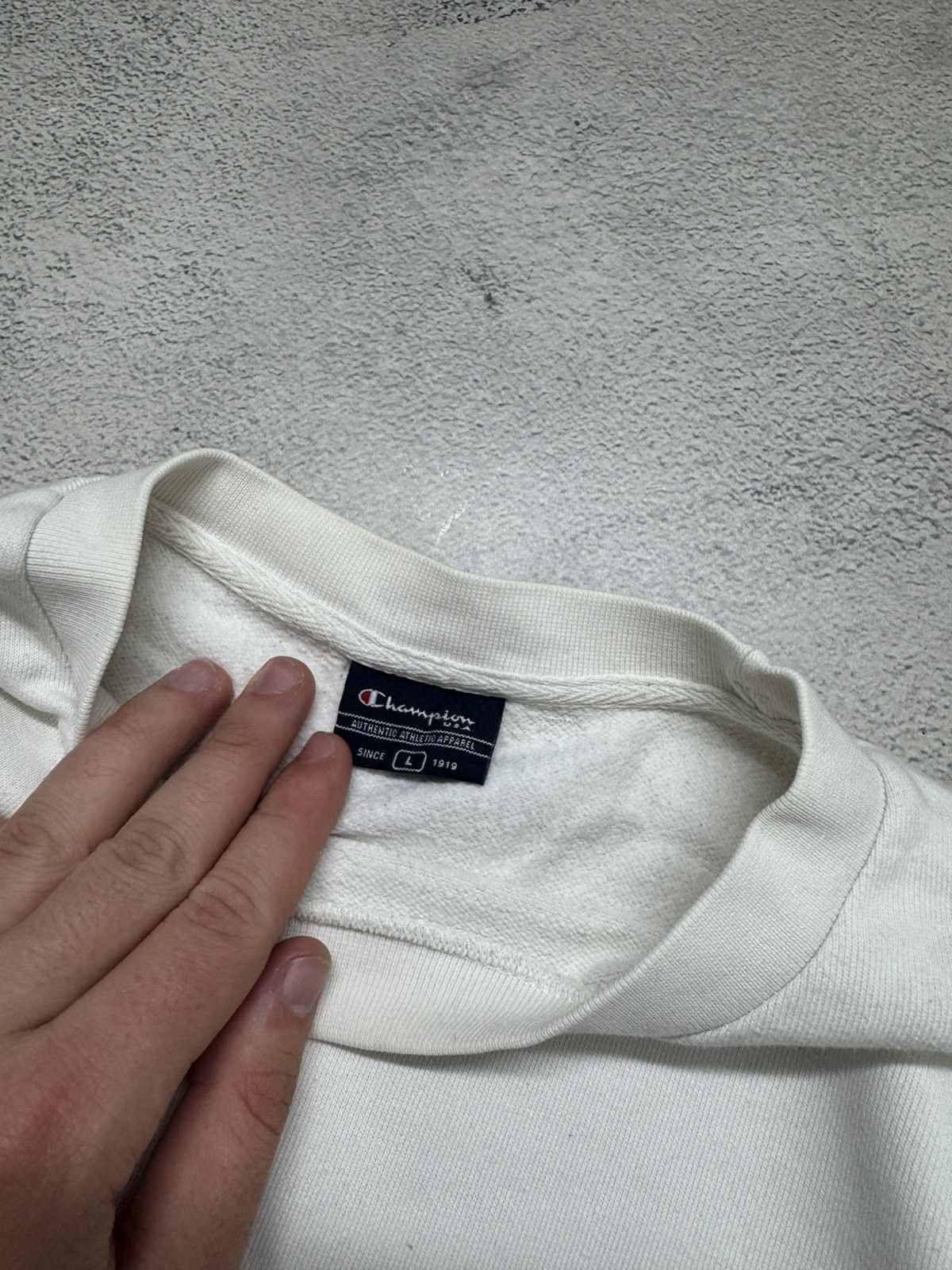 Champion Vintage Y2k Champion 🤍 Spell Out Big Logo Sweatshirt 90’s Size US L / EU 52-54 / 3 - 8 Thumbnail