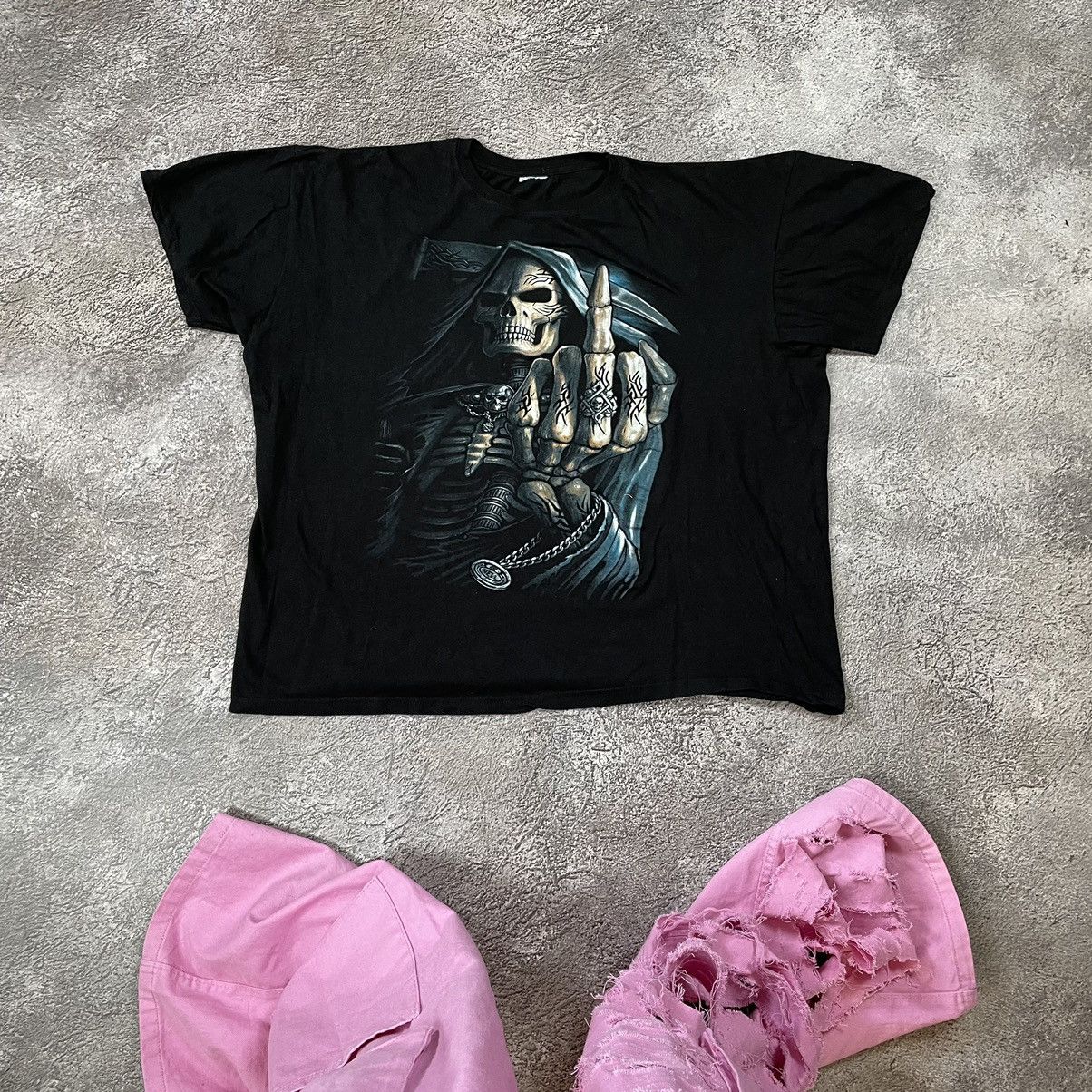 Vintage Vintage 00s Graphic Tee Dark Horror Abstract Grunge Faded M Size US M / EU 48-50 / 2 - 1 Thumbnail