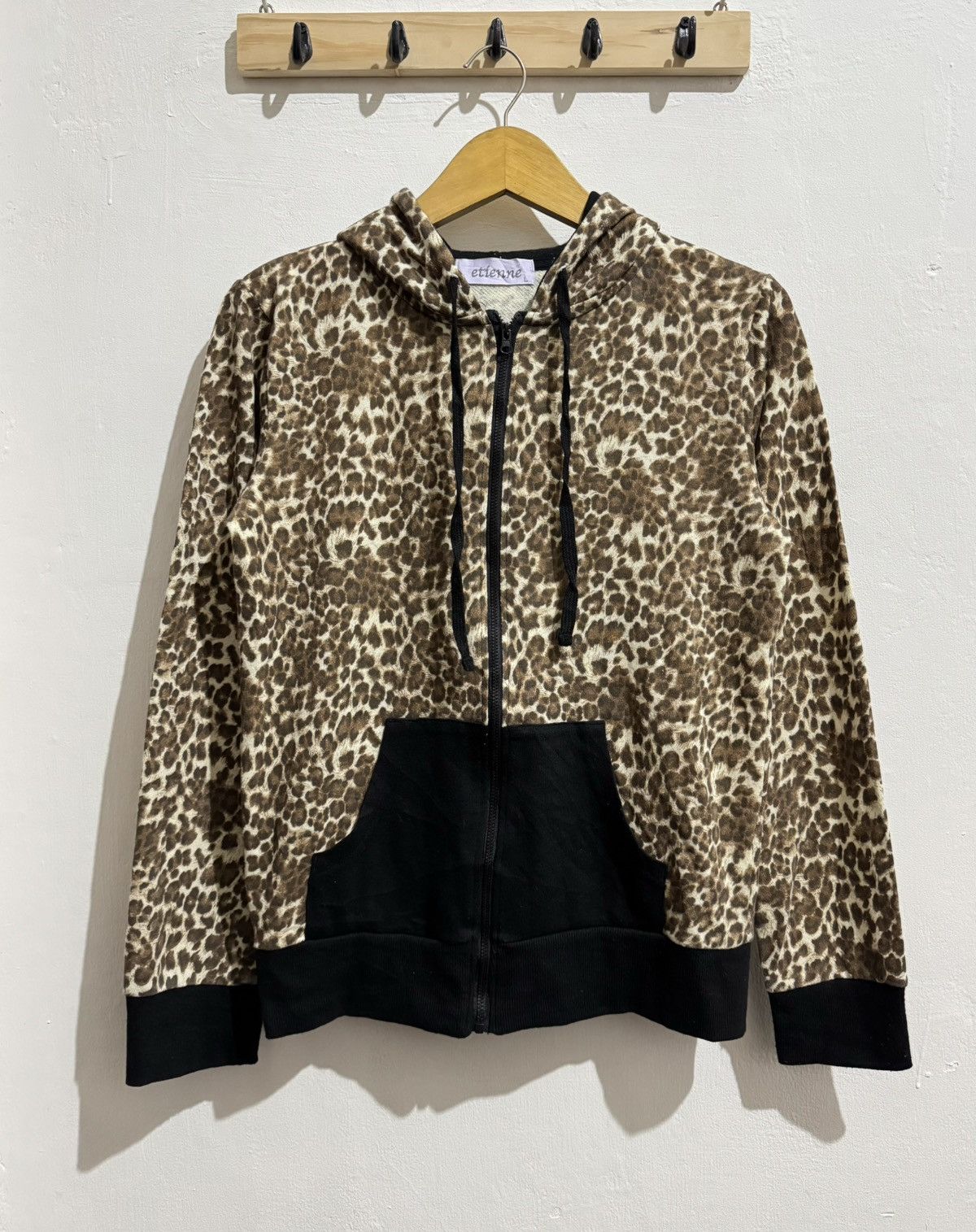 Japanese Brand Y2k ETIENNE LEOPARD POEM IFSIXWASNINE LGB STYLE ZIP HOODIE Size US M / EU 48-50 / 2 - 1 Thumbnail