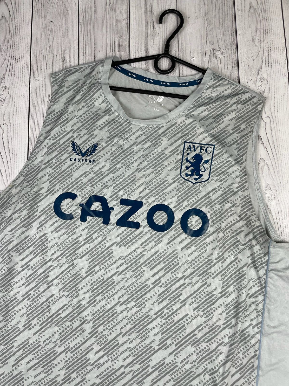 Vintage Vintage aston villa soccer tee size XXL Castore training Size US XXL / EU 58 / 5 - 2 Thumbnail
