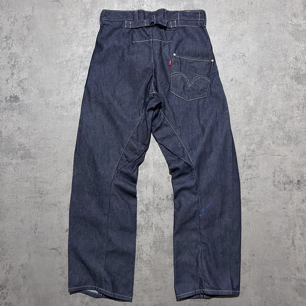 Levi's Levi's Engineered Buckled Back Denim Jeans Size US 30 / EU 46 - 6 Thumbnail