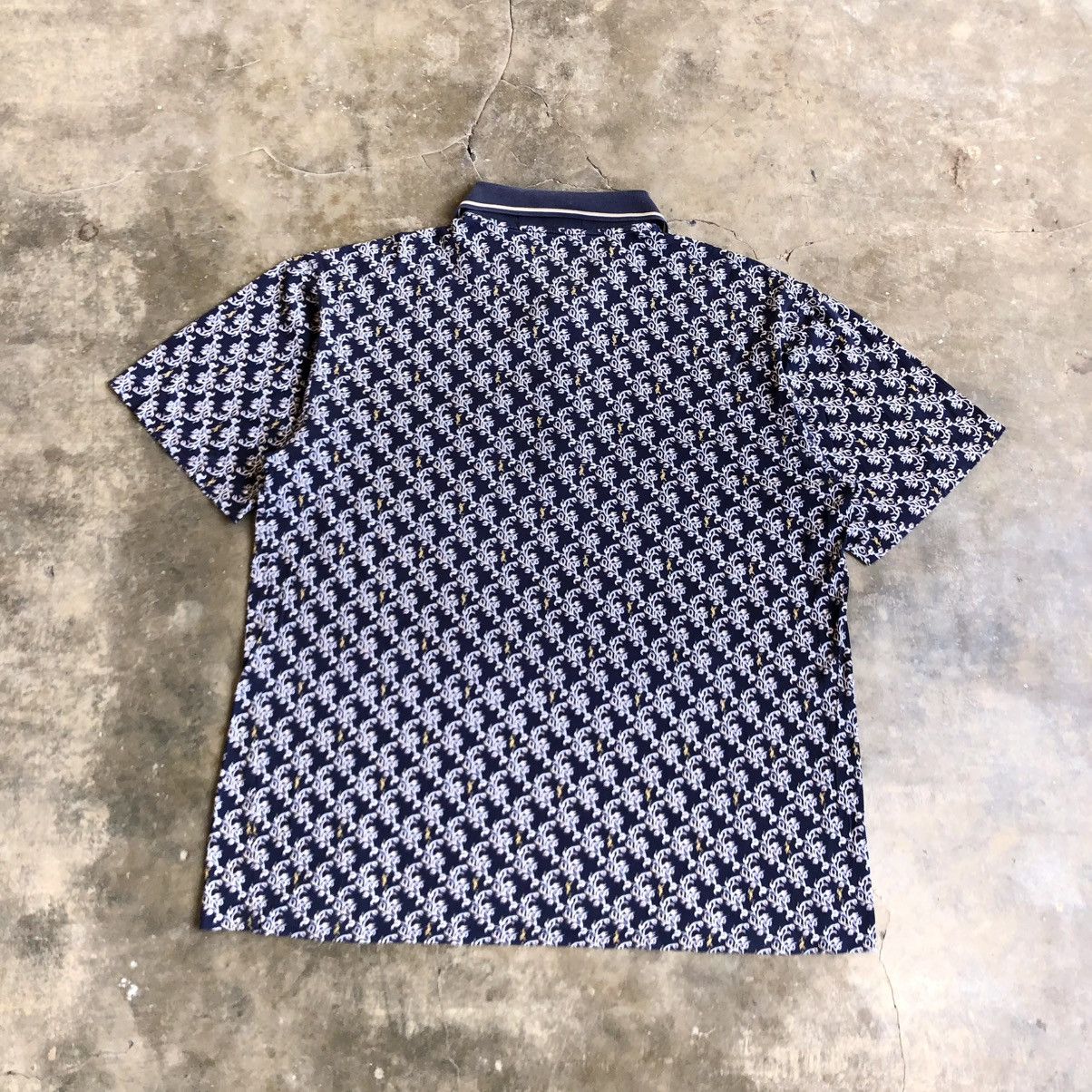 Yves Saint Laurent 1990s Yves Saint Laurent Pour Homme Monogram Polo Shirt Size US XL / EU 56 / 4 - 9 Thumbnail