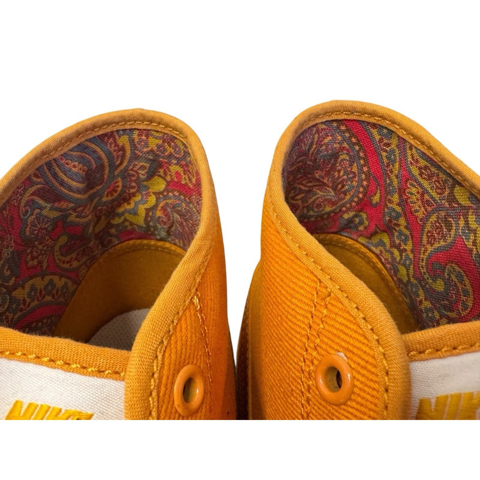 Nike NIKE SB BLZR Court Mid Premium Light Curry/Sail Skate Shoes Size US 10 / EU 43 - 7 Thumbnail